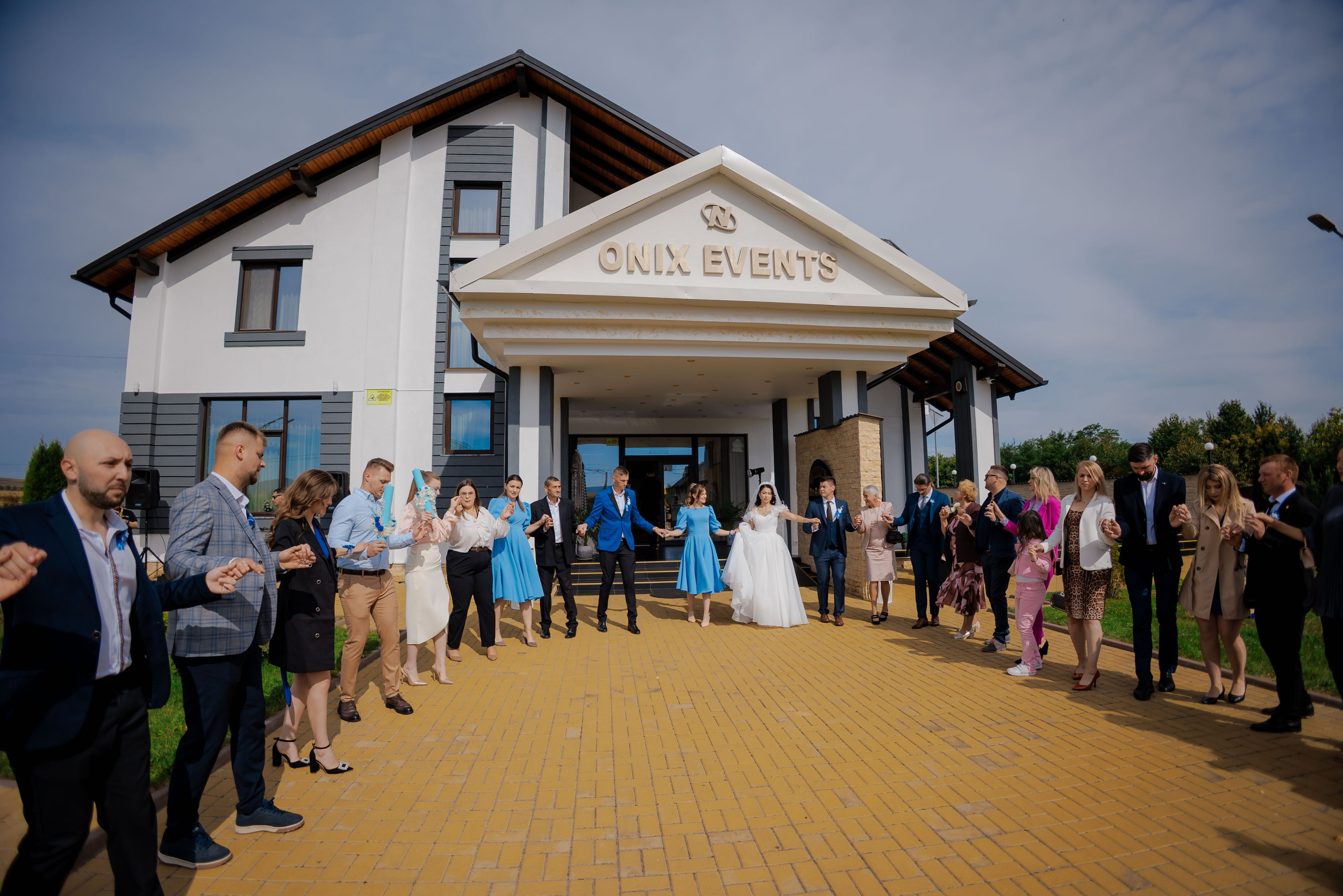 Loredana & Emilian – Ziua Nunții | Videografie - fotografie Botez Suceava, Iași, Botoșani. Servicii foto-video profesionale, pentru momente de neuitat