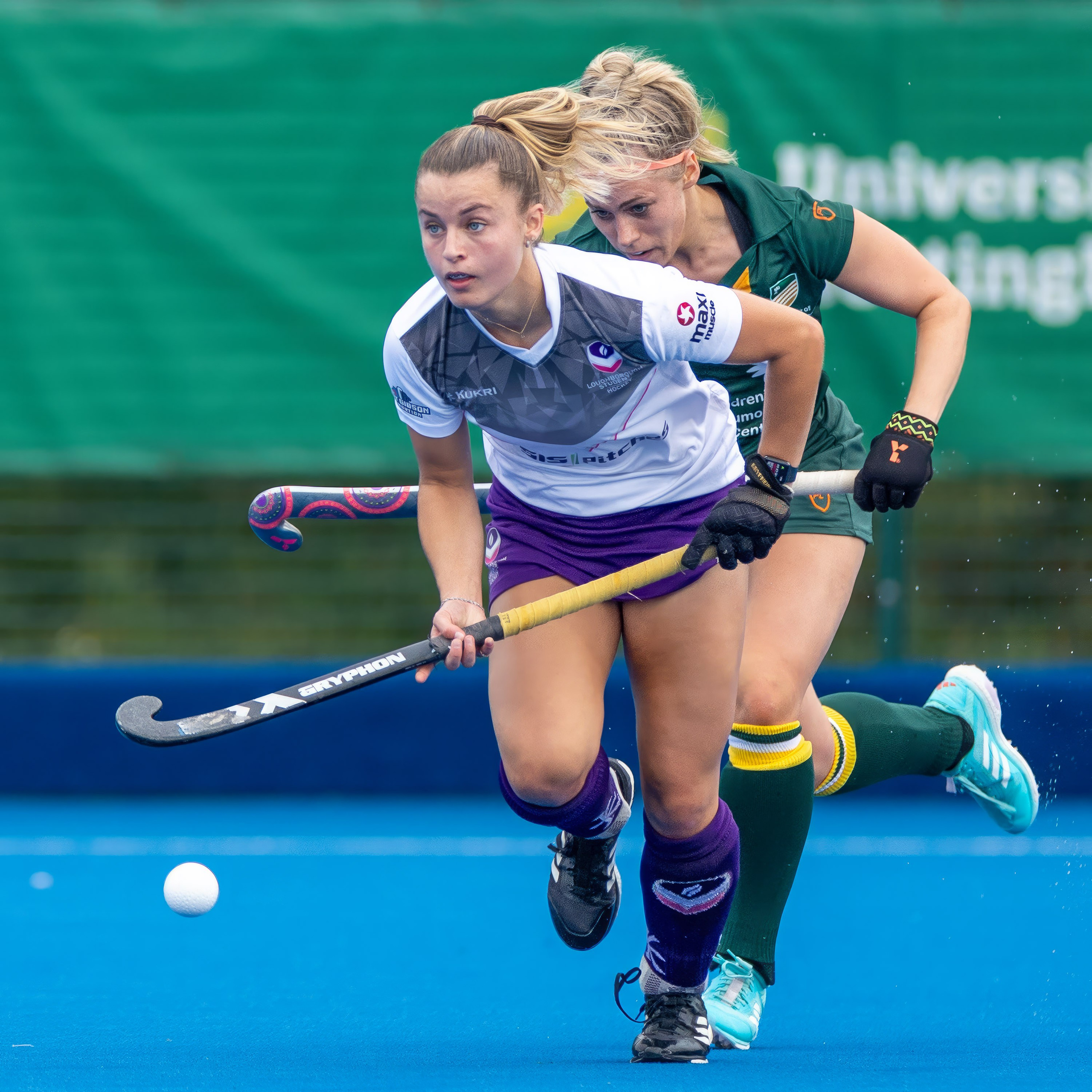 UK Midlands & East Anglia Sport Photography Gallery. Hedley Wright Photography | East Anglia Sport, Street, Wildlife, Landscape & Astrophotography