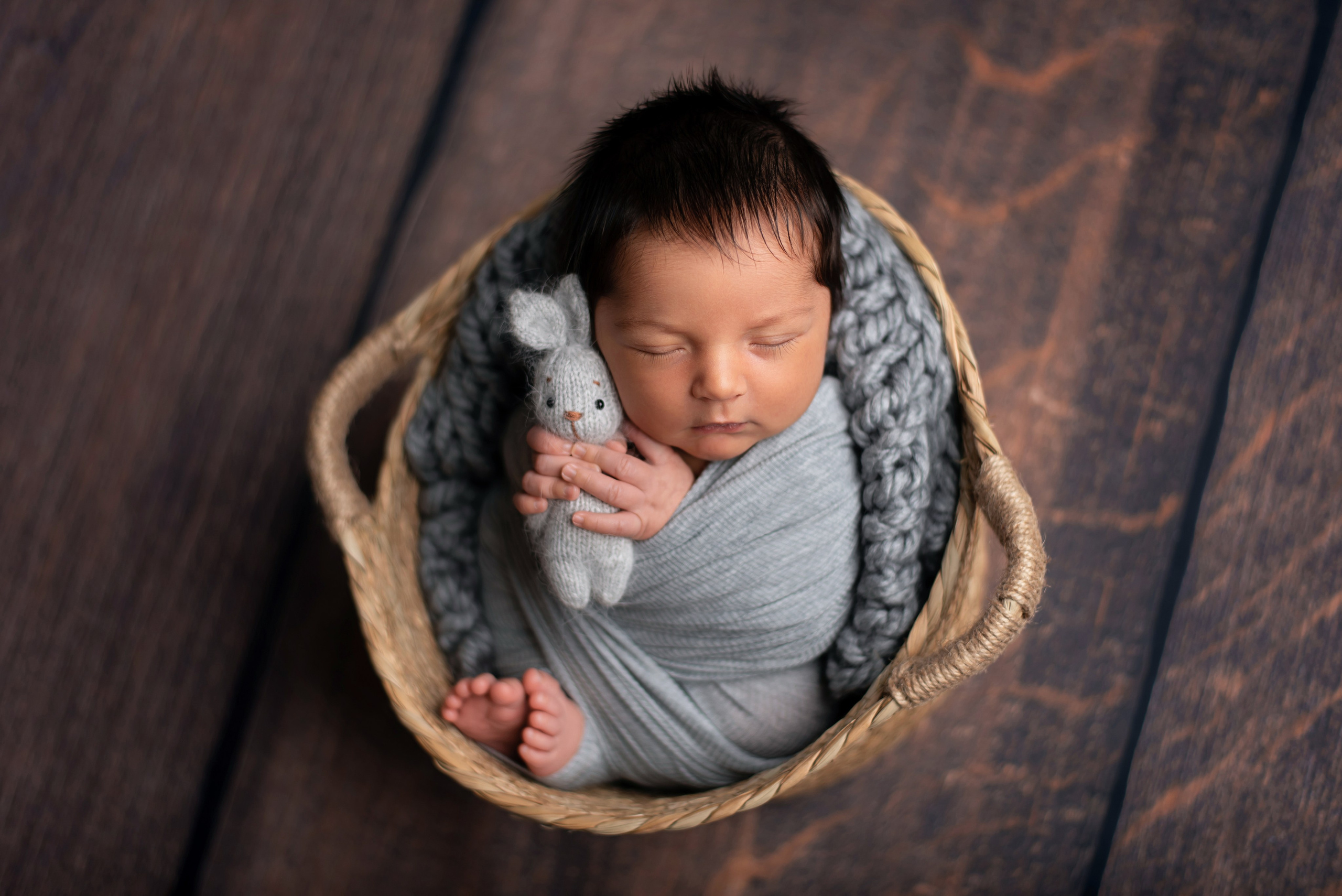 Timofey 18 dats. In-home newborn photography Raleigh & area Katya Kulikova