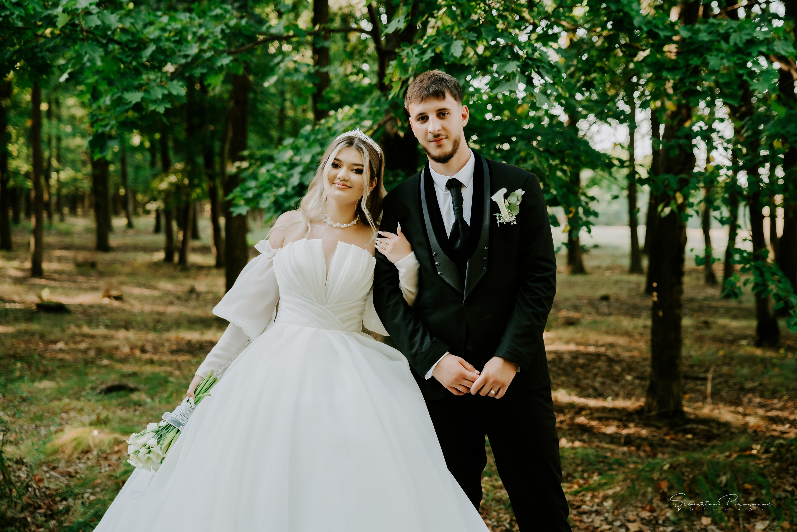 Bianca & Iulian. Sebastian Purusniuc Fotograf - Iasi