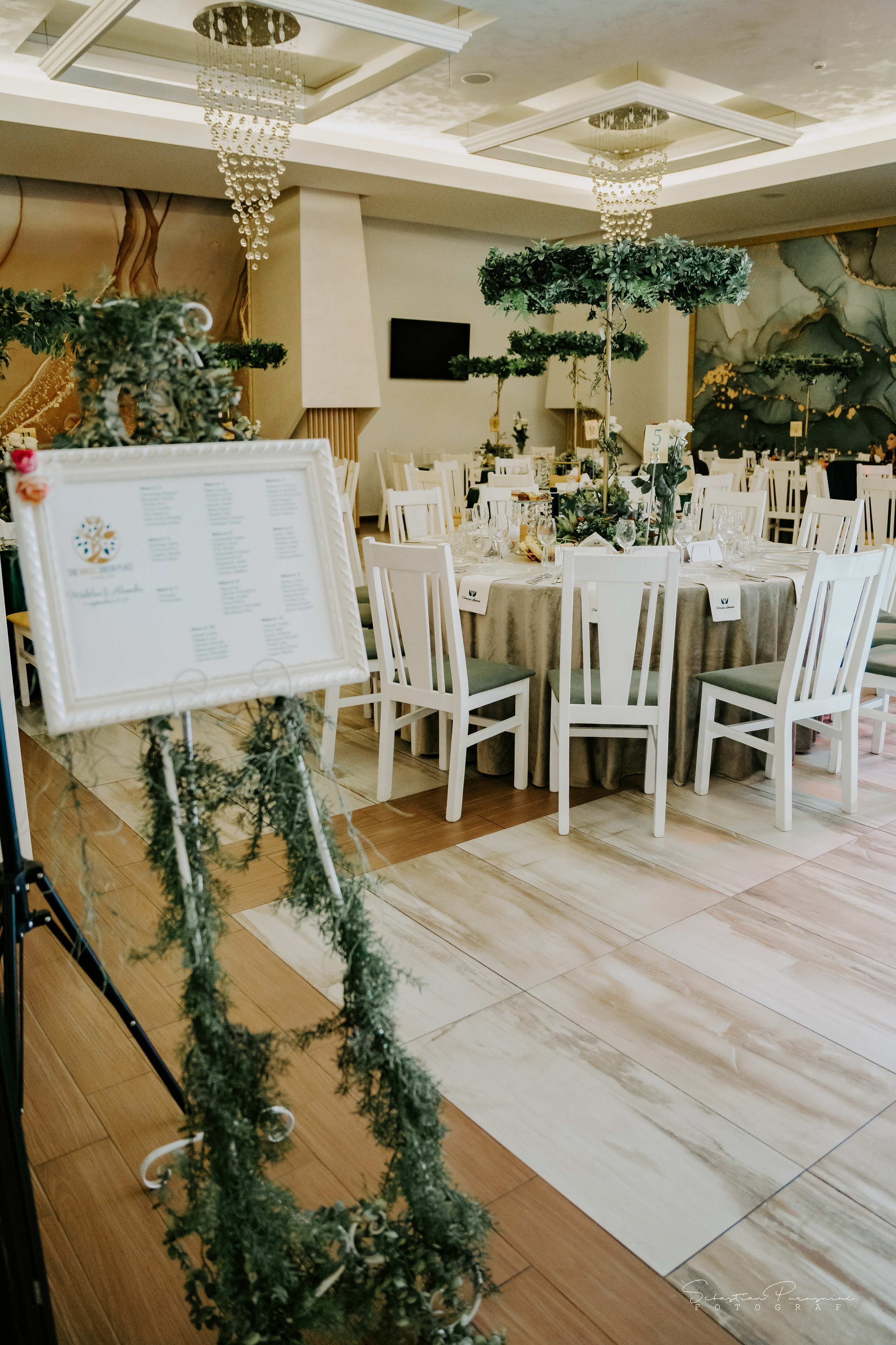 Mădălina & Alexandru. Sebastian Purusniuc Fotograf - Iasi