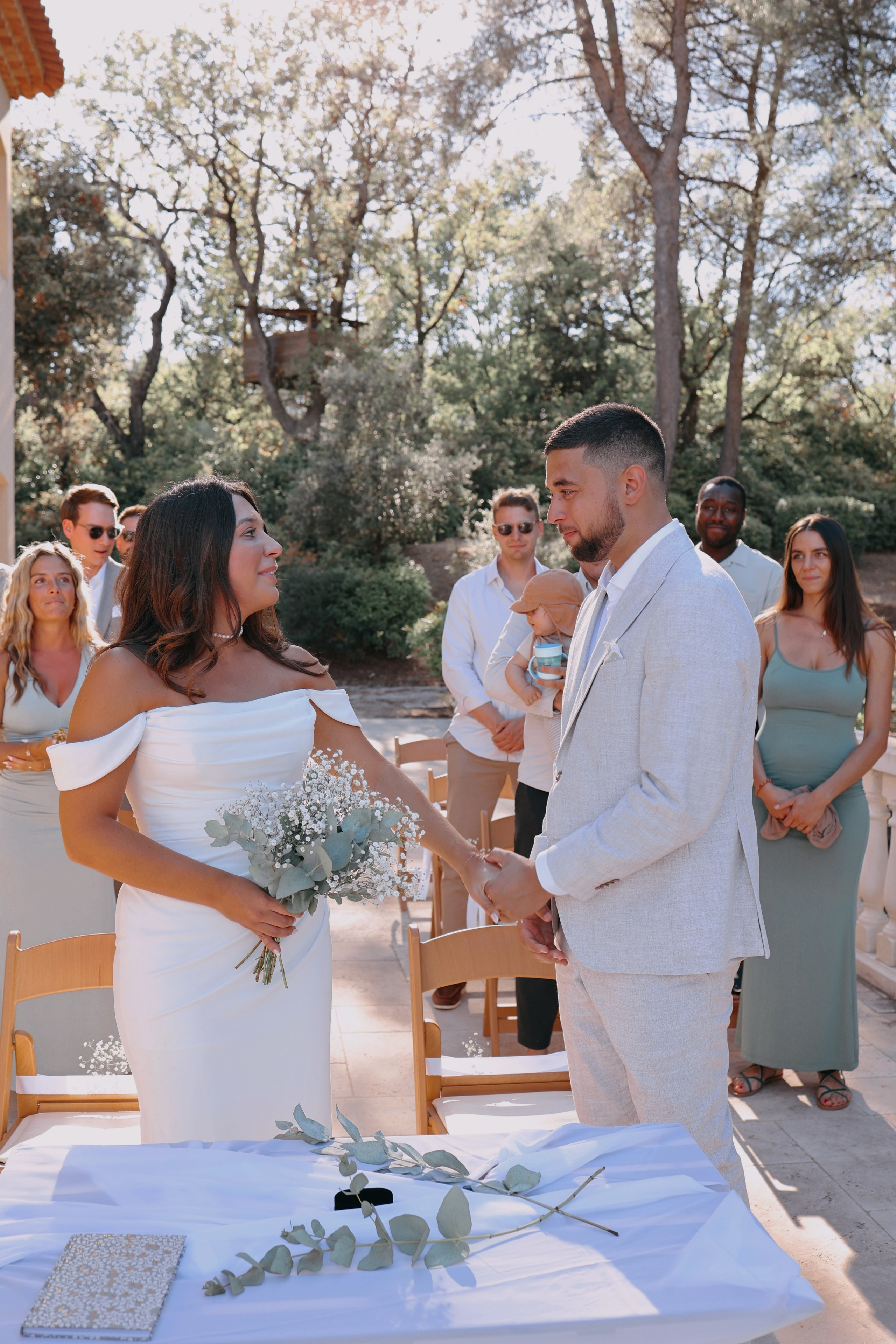 Séance photo de mariage – Instants d’amour inoubliables. Viktoria photo marseille