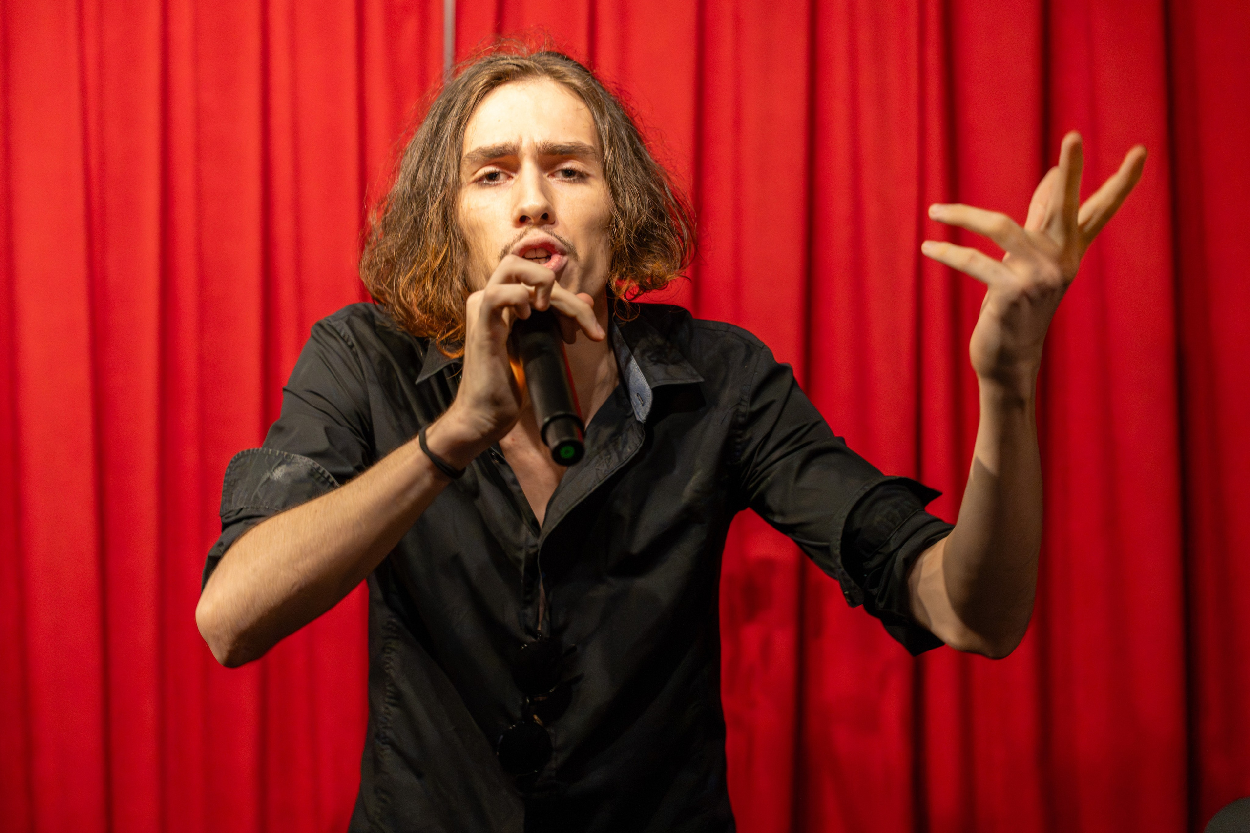 My Friends Pub. UNRATED PHOTO