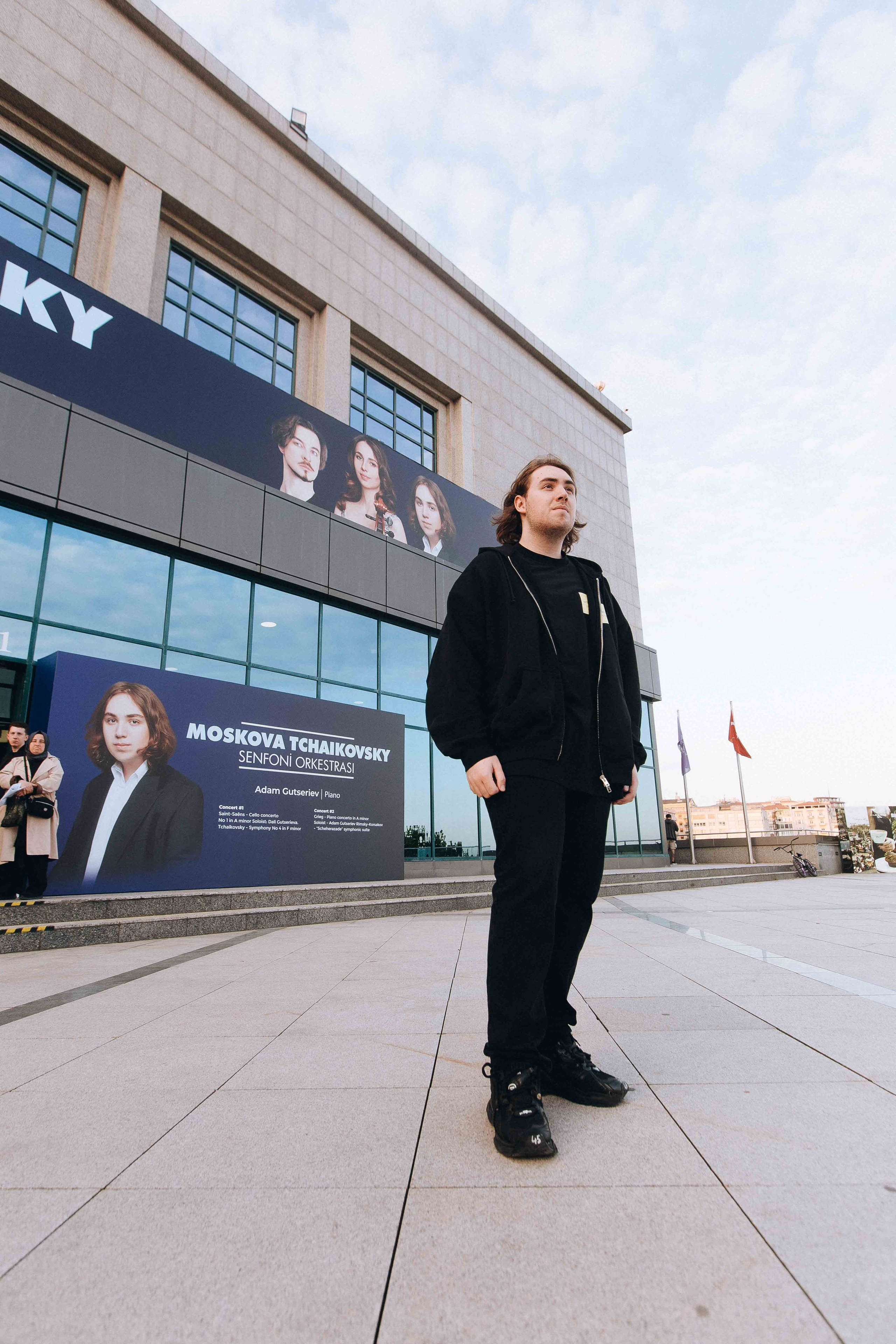 The Tchaikovsky Academic Grand Symphony Orchestra in Istanbul. Wedding&Event photographer Ismail Rzayev in Baku