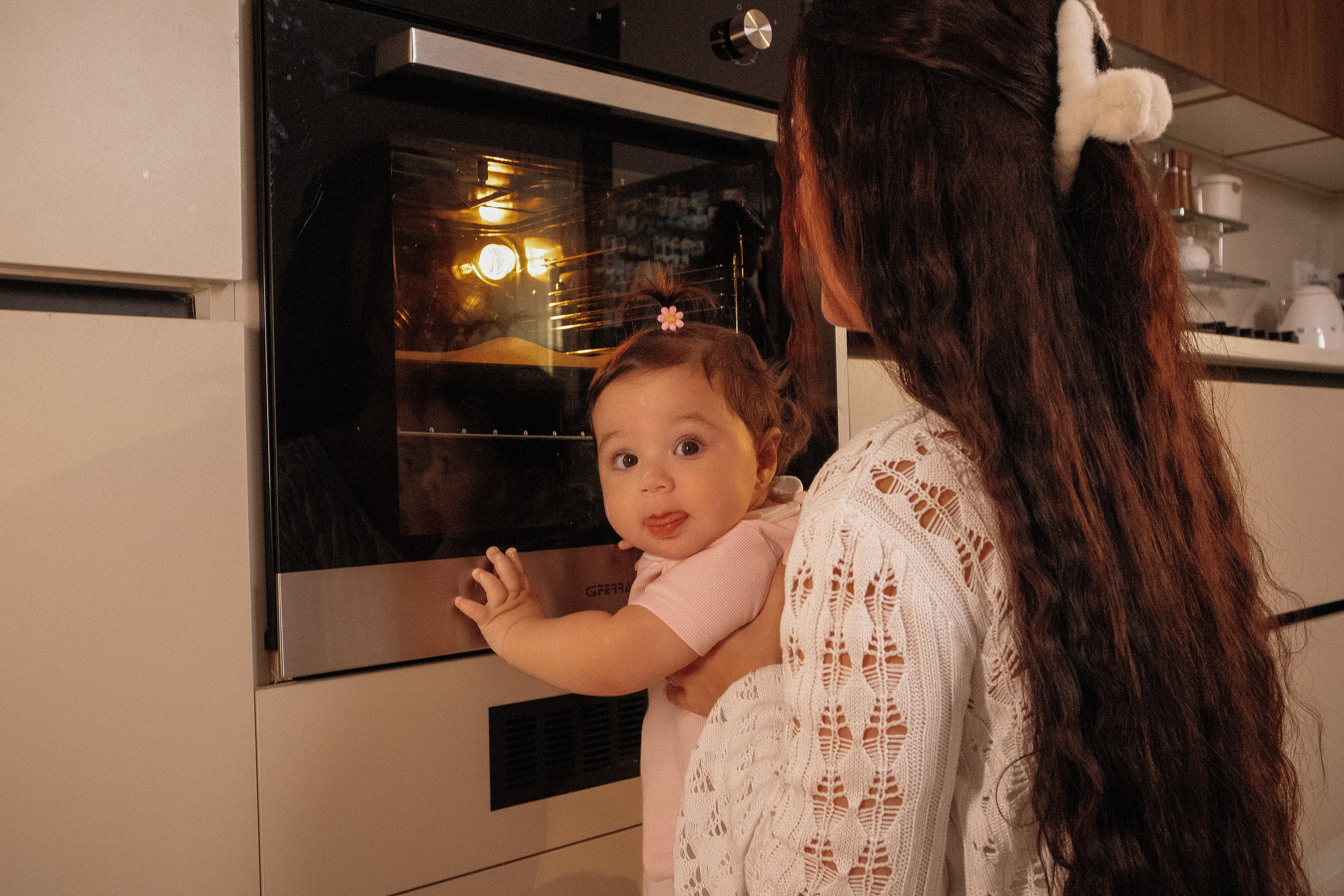Anastasia & Li | Croissant Day. Veronika Basova — Photographer in Amman, Jordan | Cinematic Visual Storyteller
