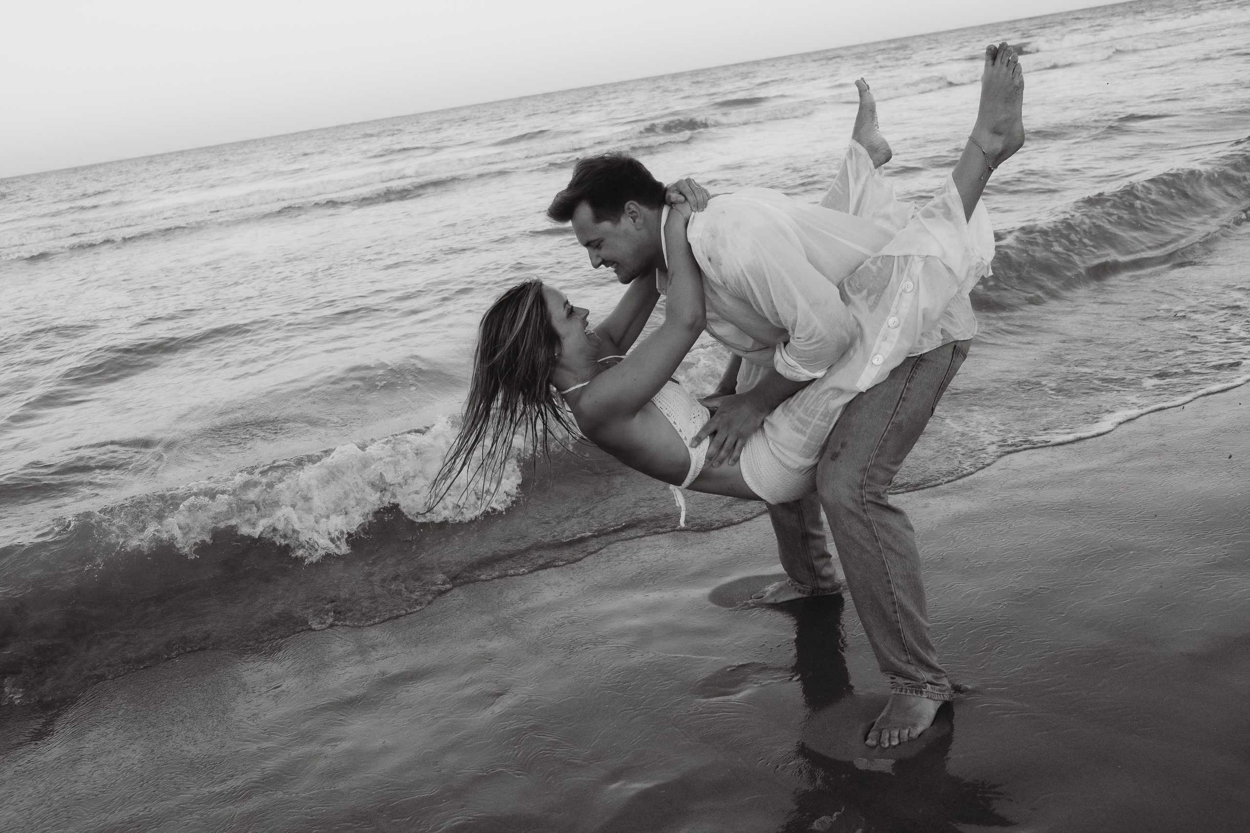 Love Story at Sunset in Torrevieja and Alicante | Romantic Photoshoot by Andrey Lukovnikov