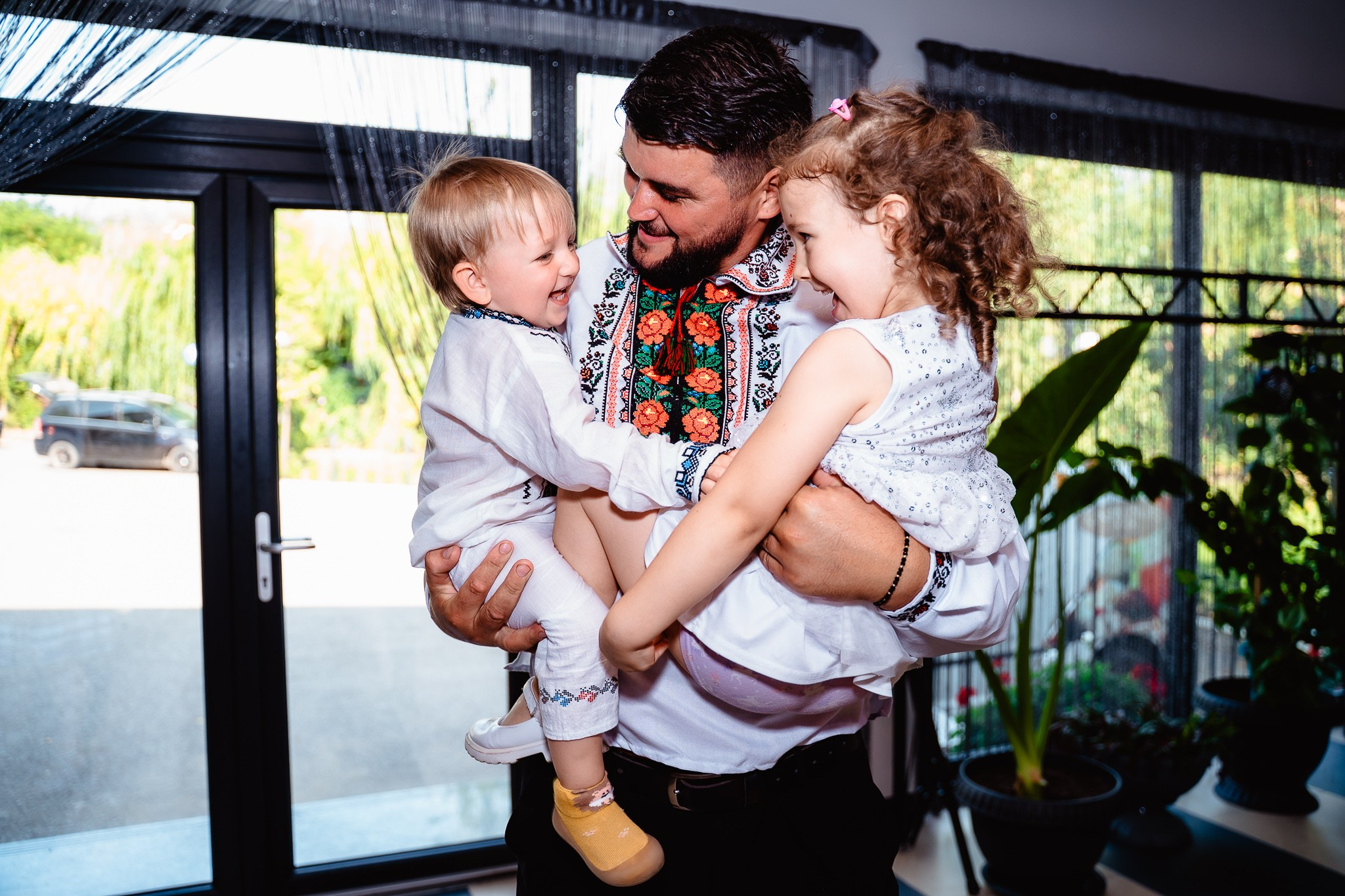 Elena și Mădălin. Mădălina & Florin | Fotograf & Videograf de Nuntă