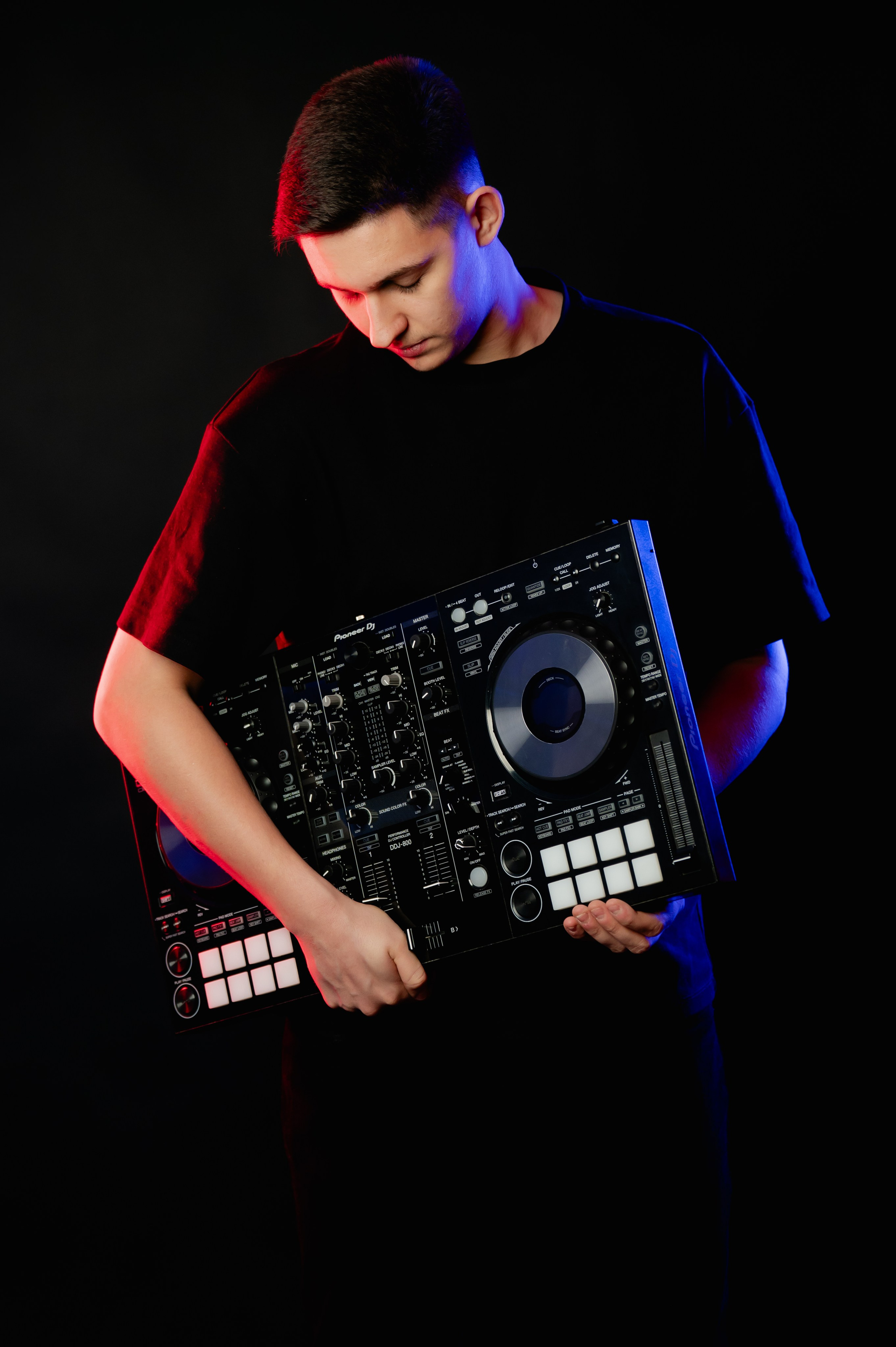 DJ Fabio. Andrei Samuel – Fotograf București | Evenimente, Studio, Imobiliare, Produs