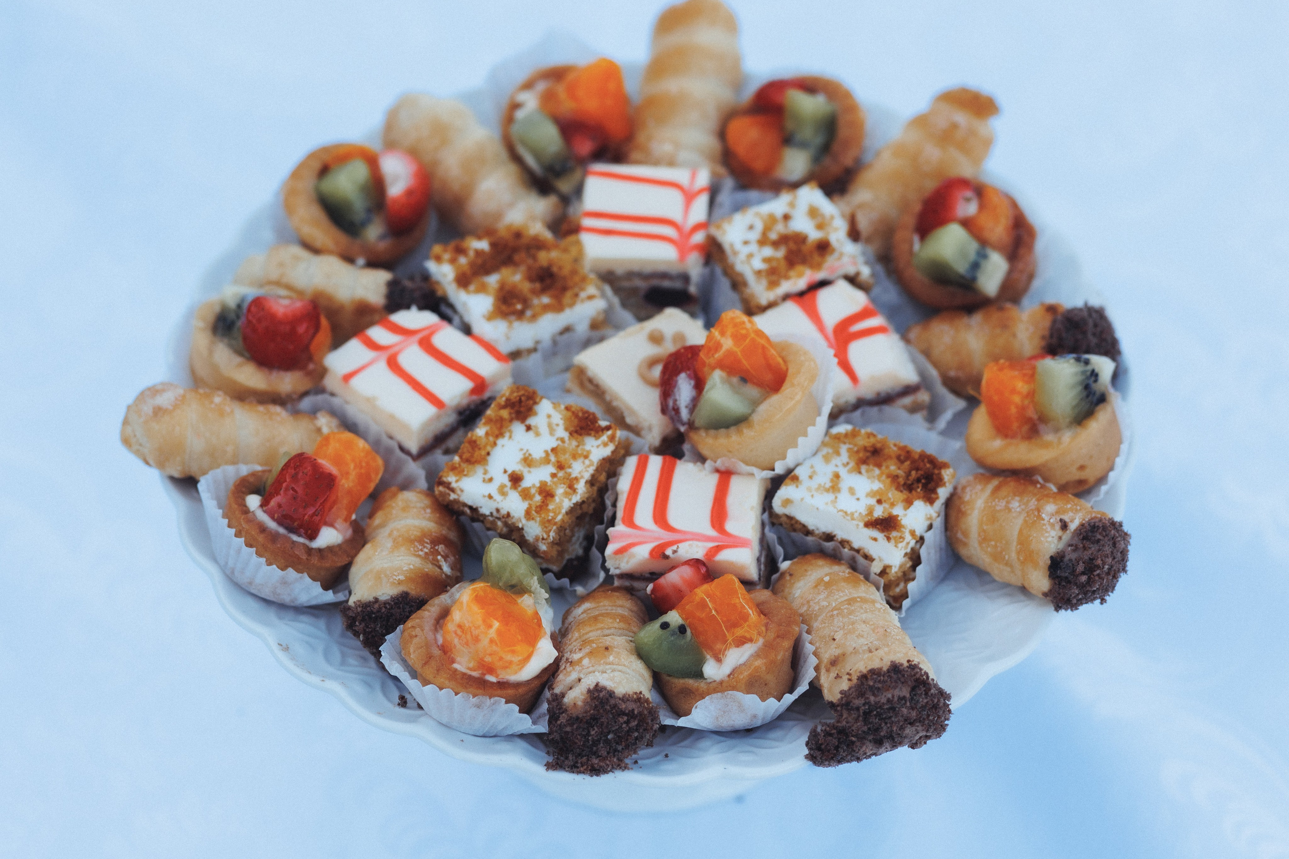 X & S. Fotograful evenimentului tău