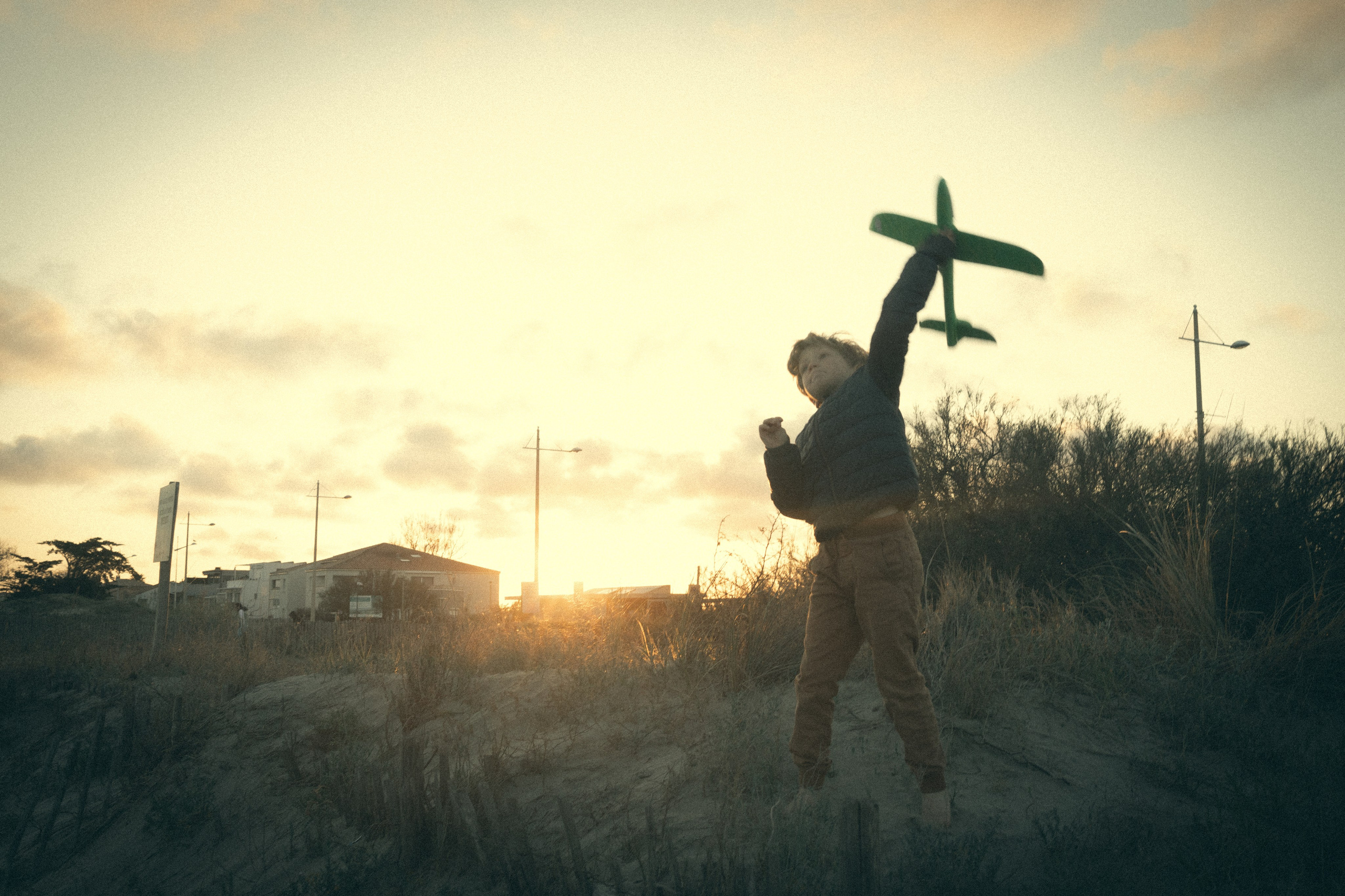 Memories. Histoires d’amour, séances photos de famille et de mariage en France