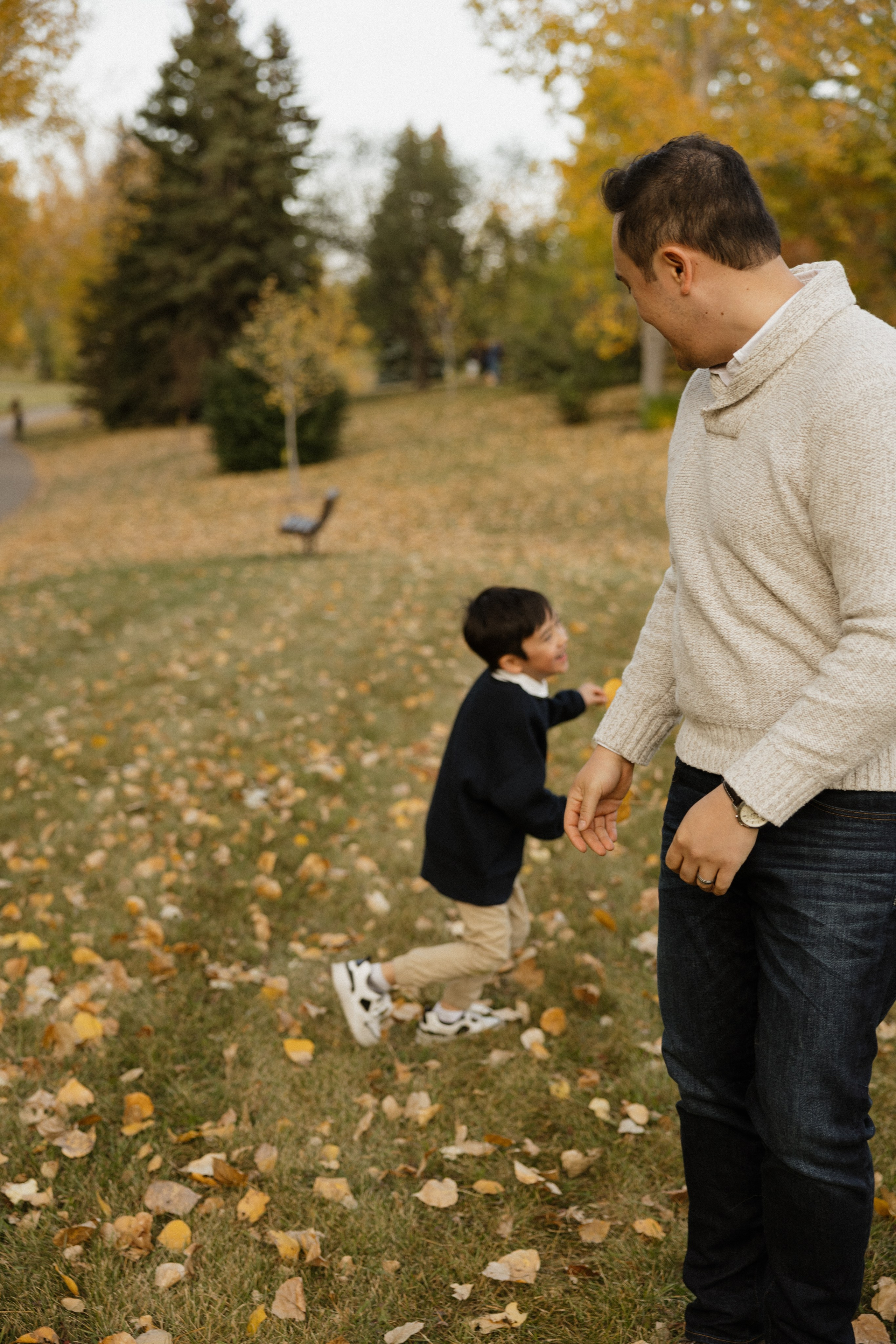 Warm Autumn with Kendra & Family. Photographer Stanislav Antonov