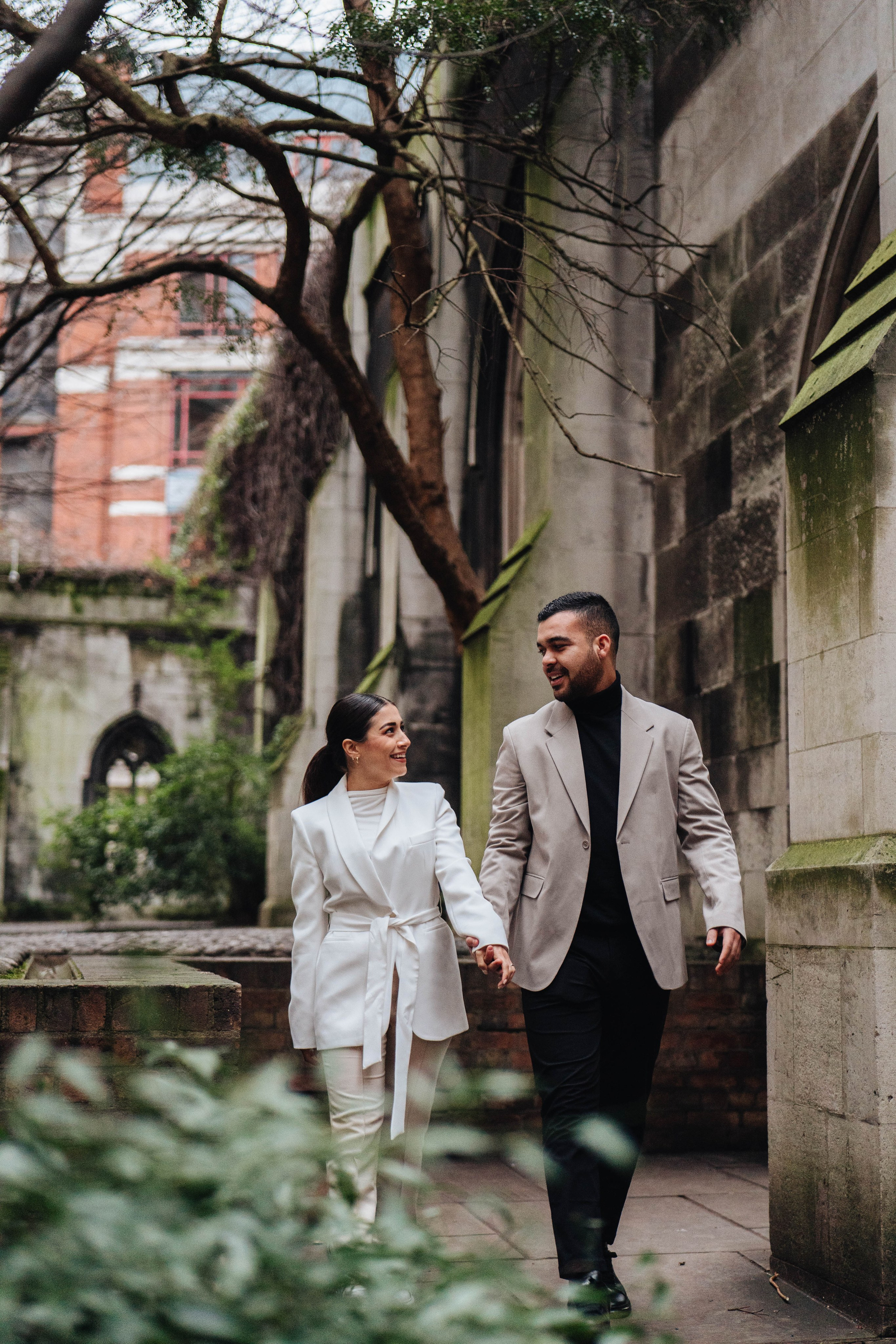 St Dunstan. Wedding and family photographer in London