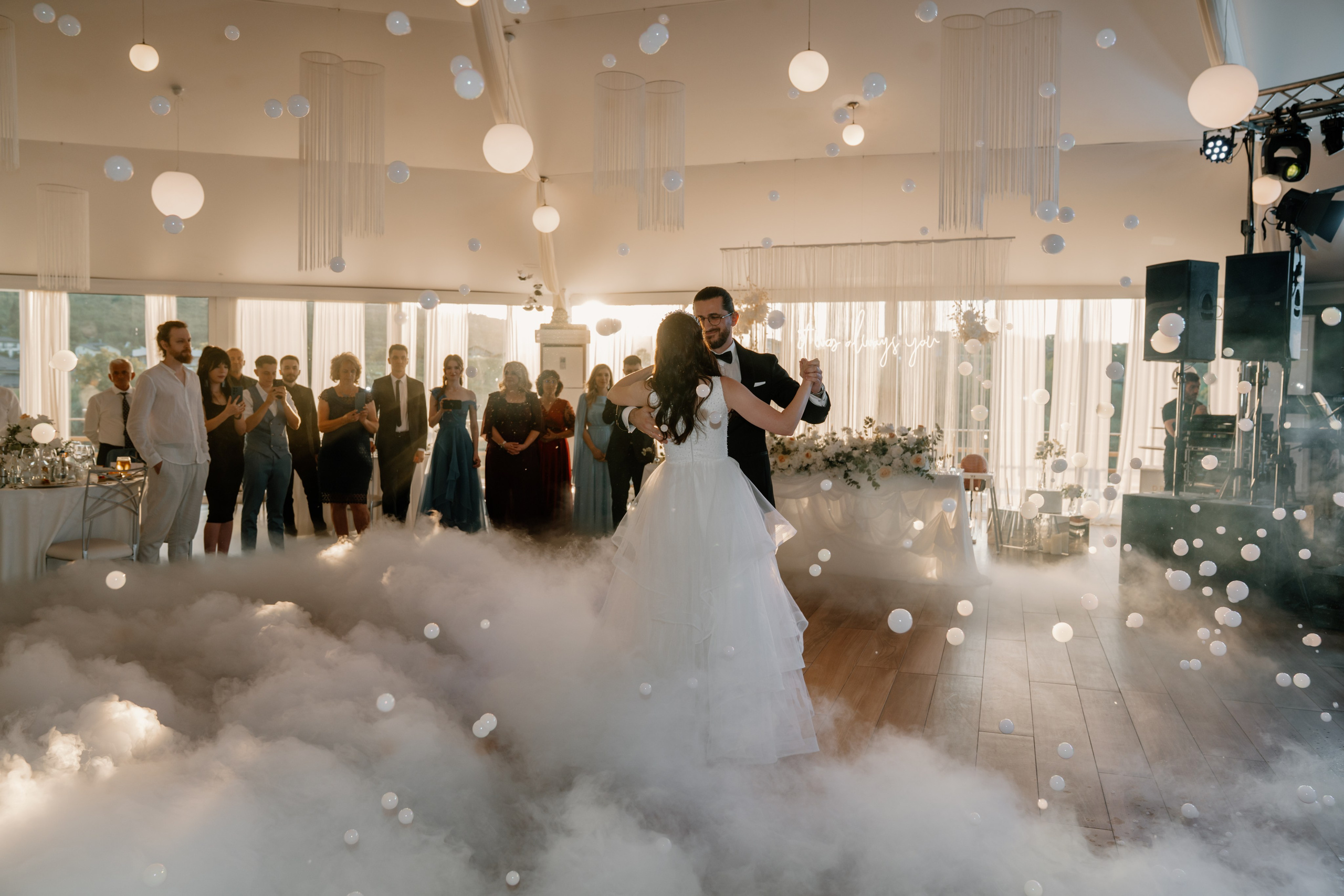 Gabriela & Dragos. Gabrielacojocariu.com