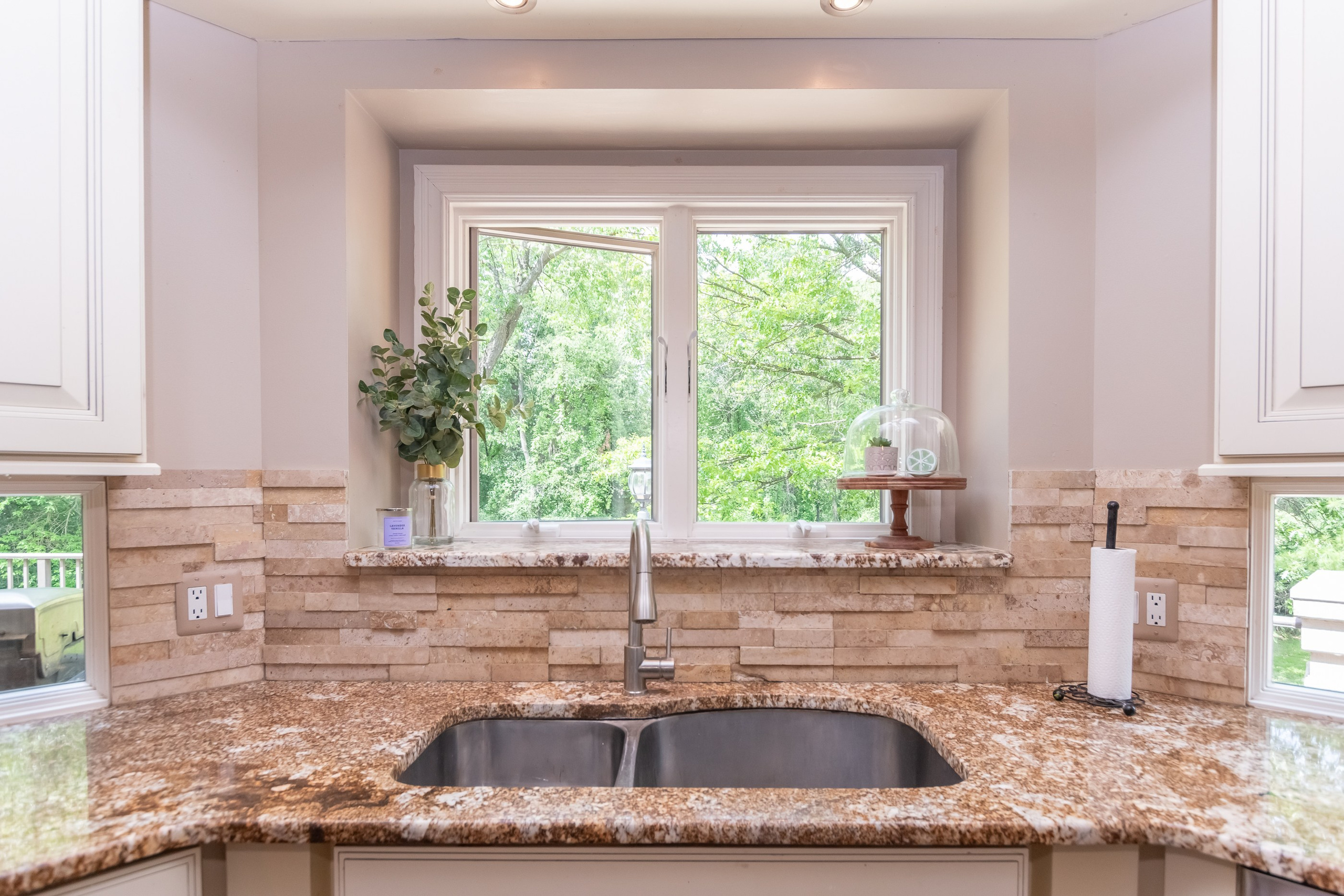 Real Estate. Pic-Cha Photography | Photographer & Media Content Creator | Metro Detroit Area, Michigan