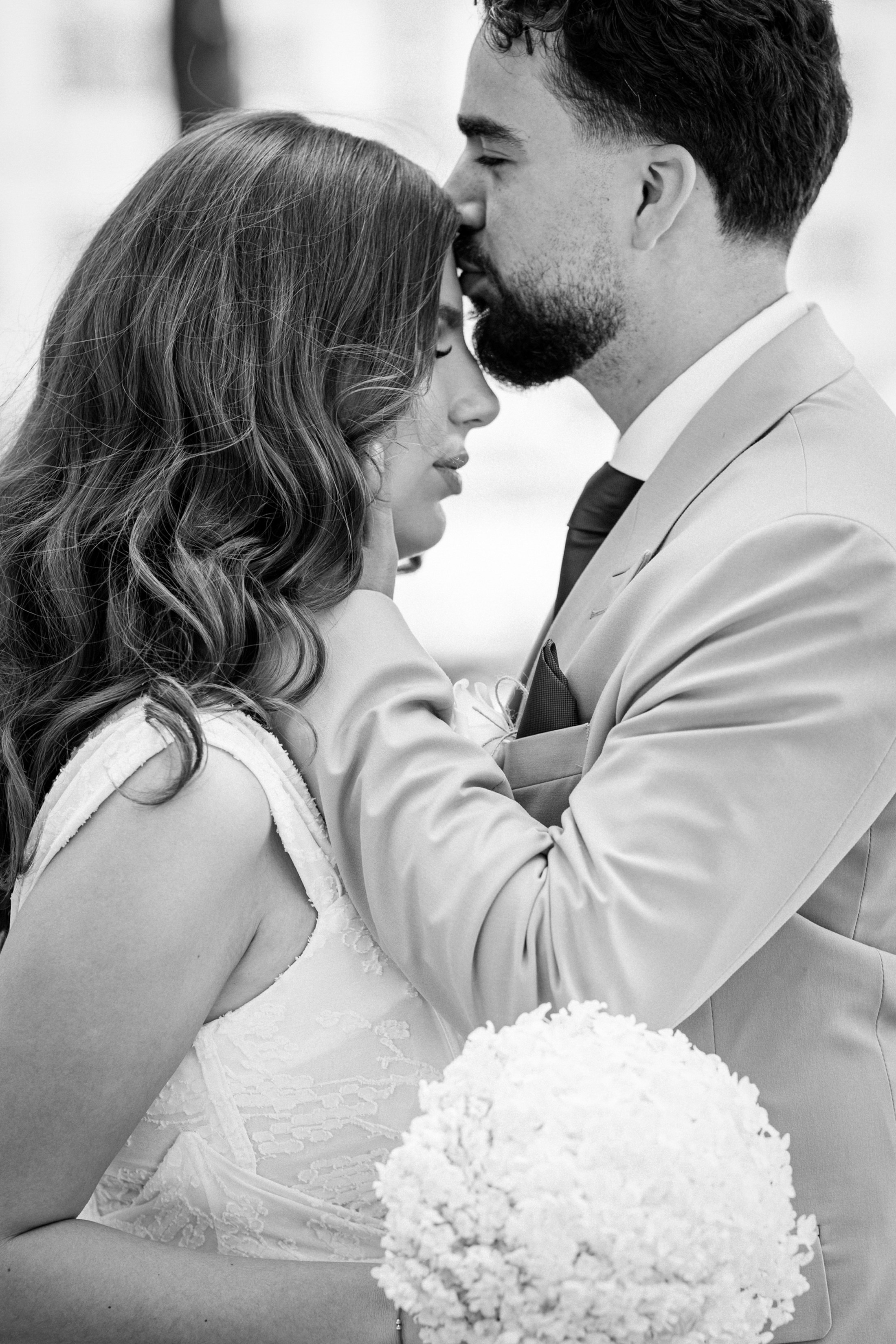 Hochzeit in Essen im Sommer – Natürliche Hochzeitsfotos & Emotionale Reportagen!. Hochzeitsfotografin in Gütersloh | Authentische Hochzeitsreportagen | TK Photographie