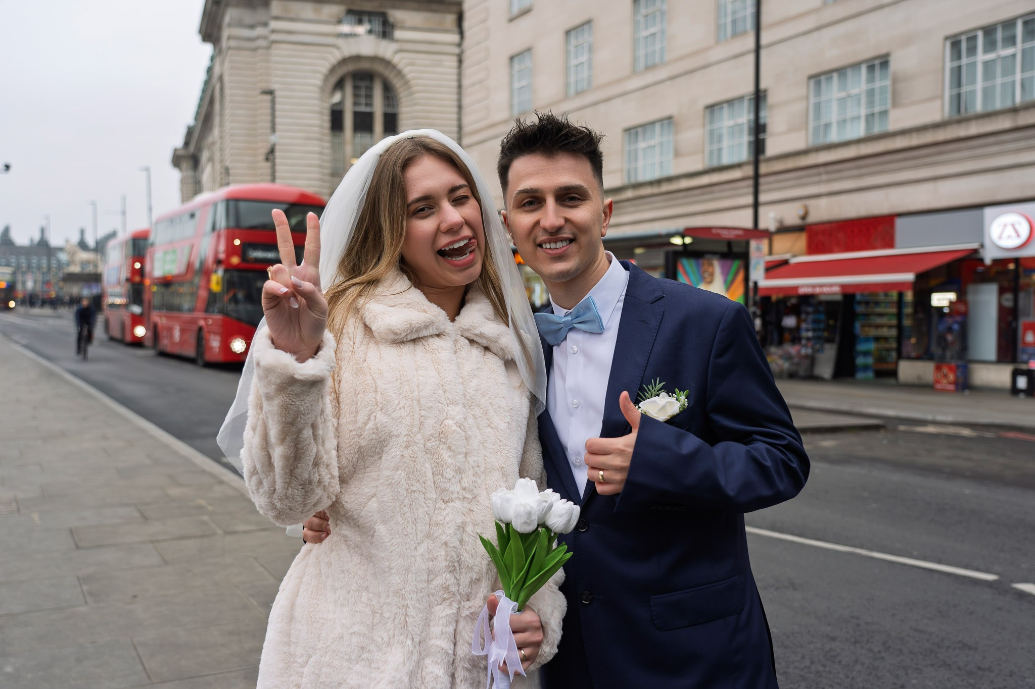 Book a wedding photographer and videographer in London. Wedding photographer in United Kingdom