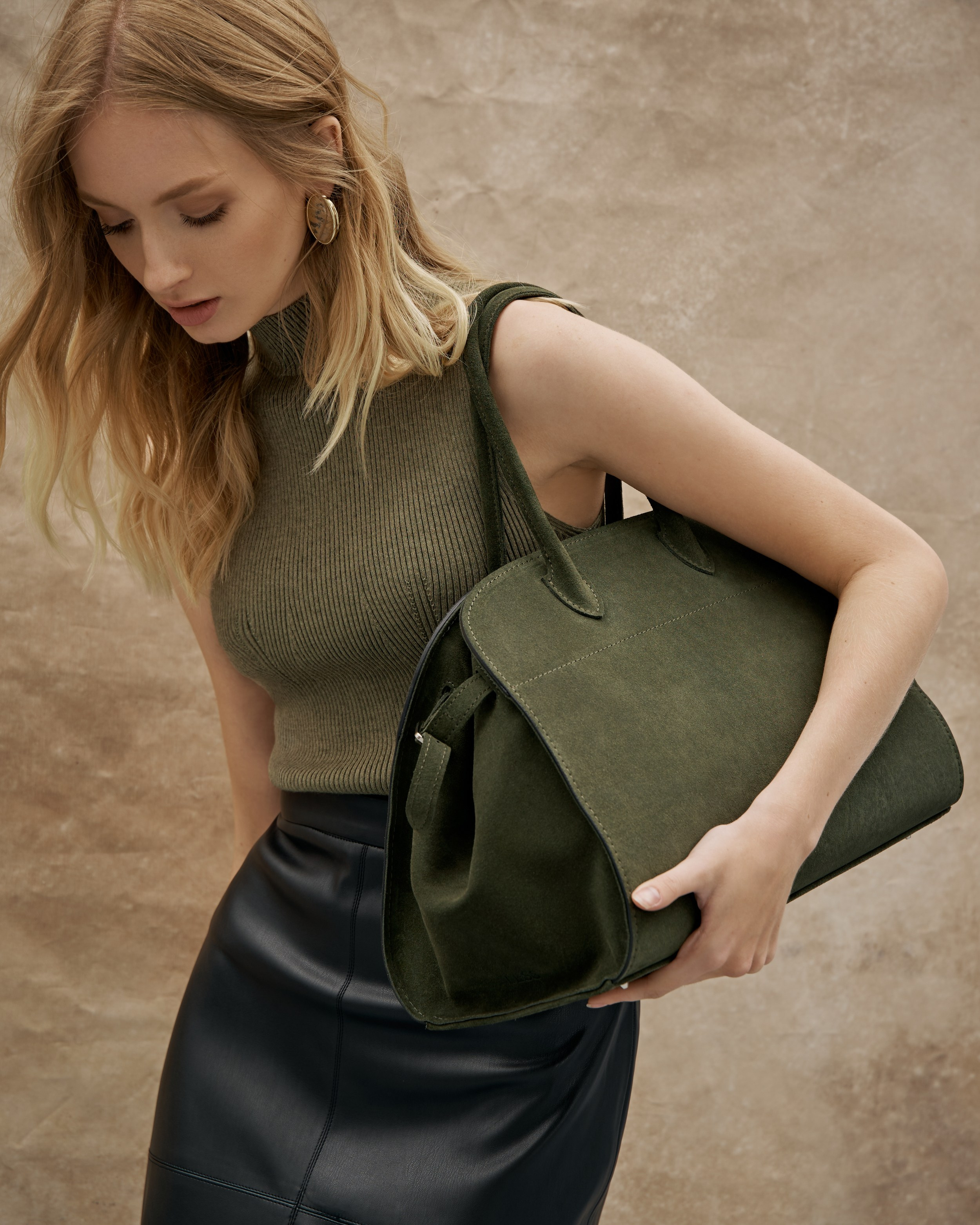 ACCESSORIES. Fashion and advertising photographer Alina Mikhalkovich Dubai