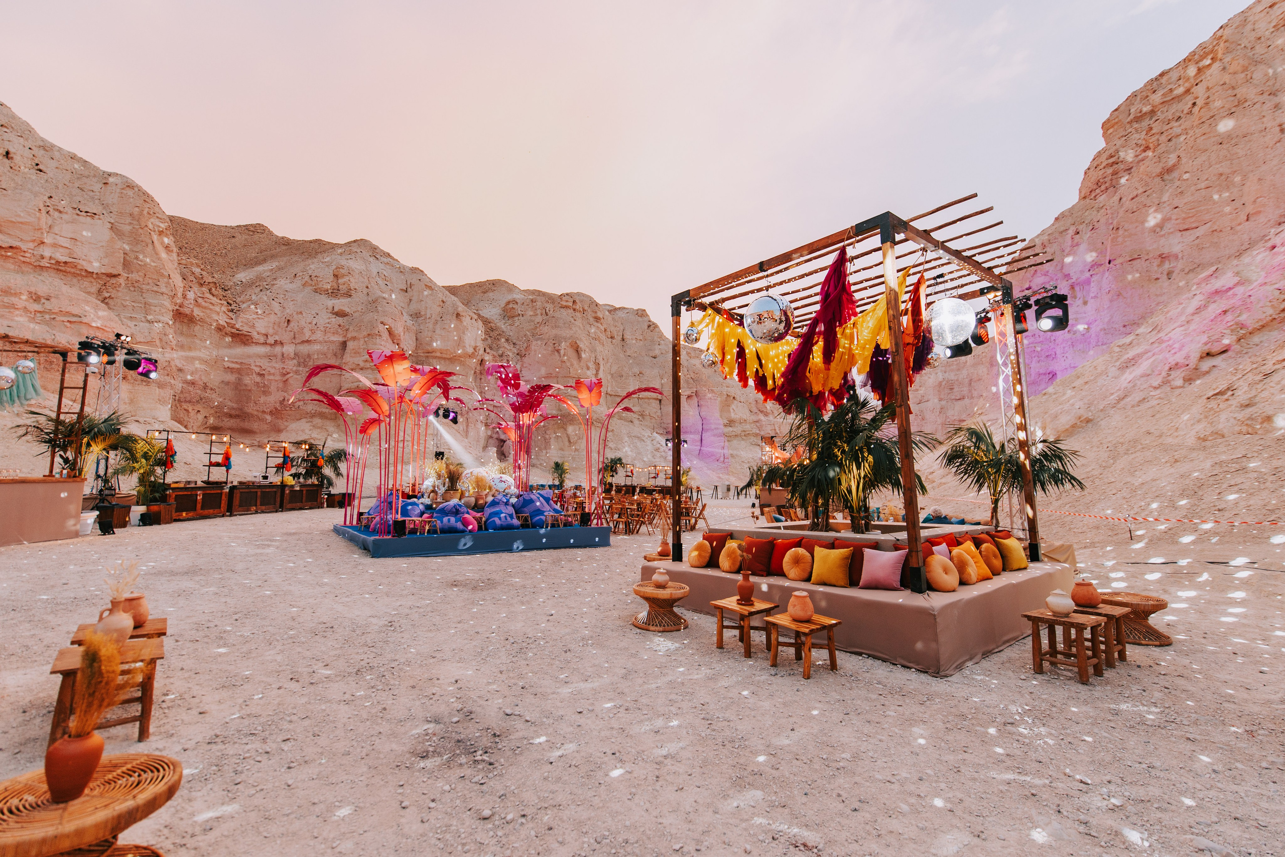 Electric General Dead Sea. AMIR BUCHNIK PHOTOGRAPHER