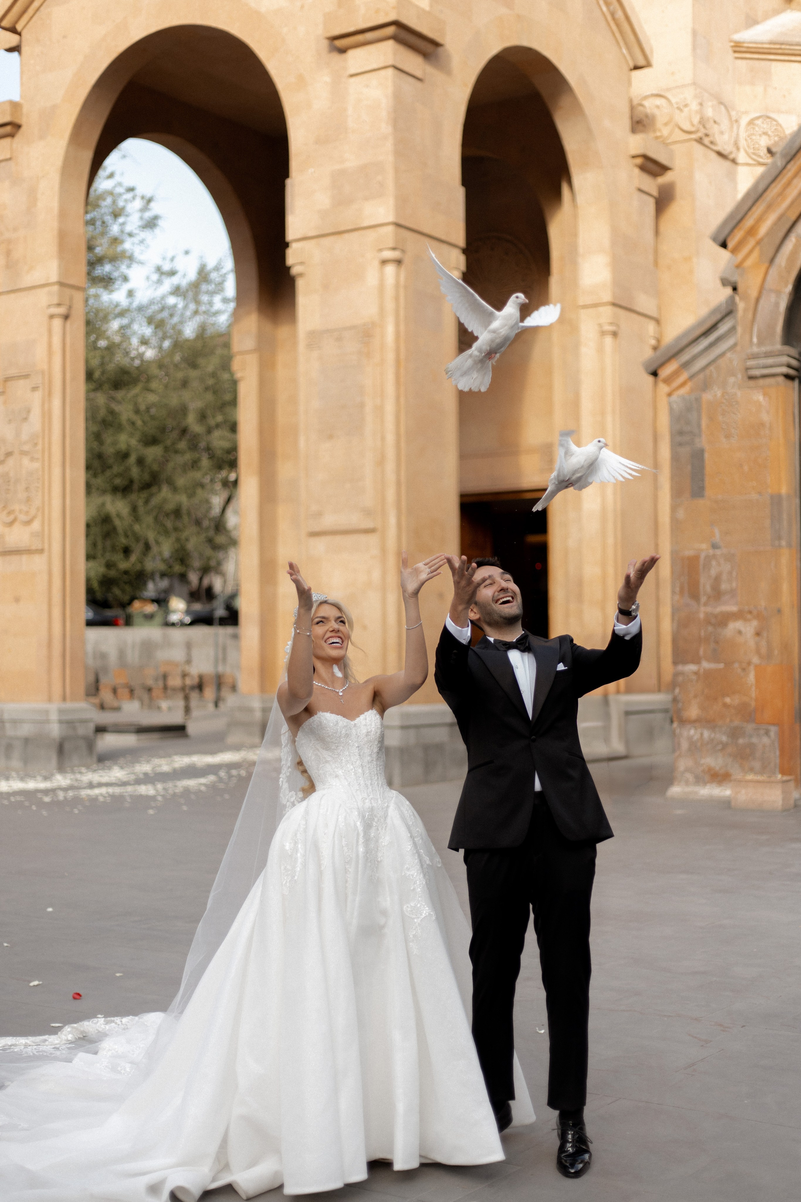 Vartan and Ligiya Wedding. Recnac | Wedding Photographer Yerevan