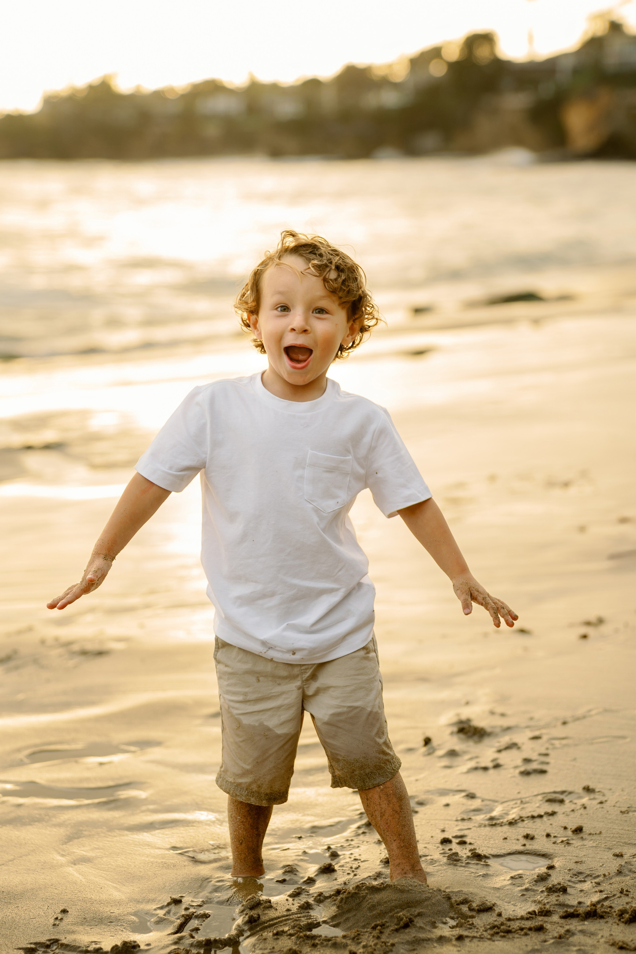 Maternity Photoshoot at Laguna Beach. Wedding Photography & Videography Team in California, Los Angeles, San Francisco, San Diego and Travel