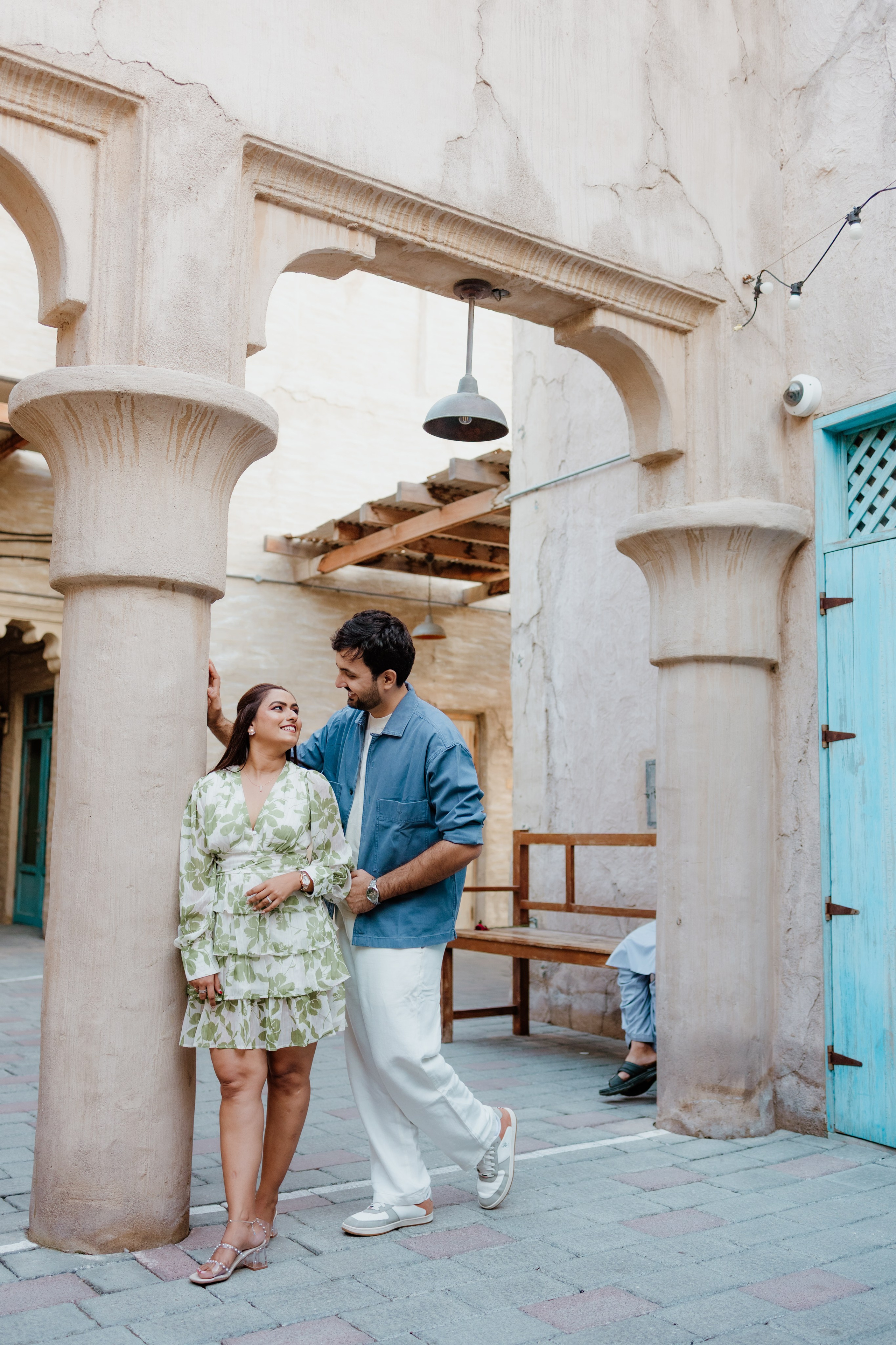 COUPLE SESSIONS. Love Emotions Weddings