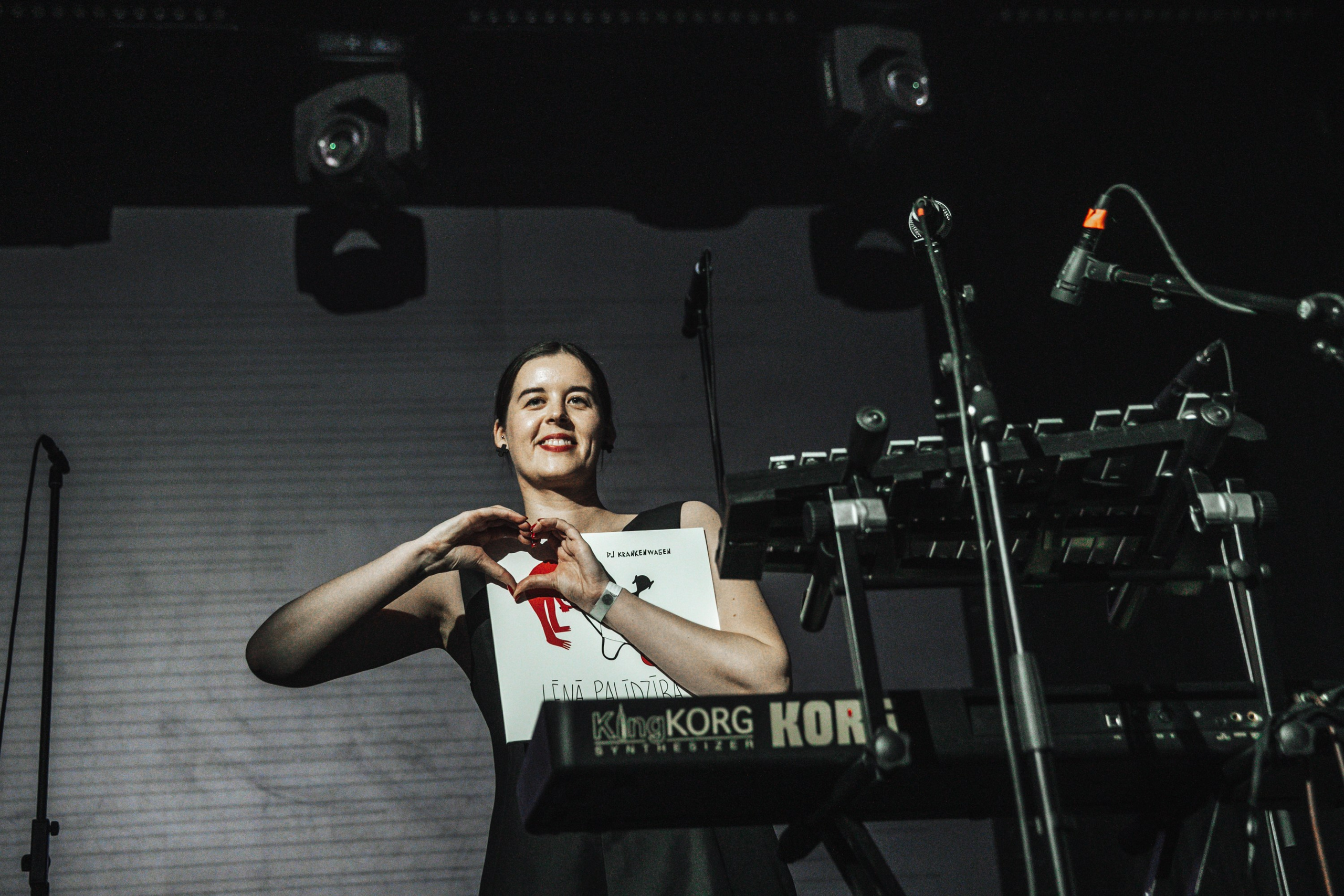 Dr.Klisicka Laboratorija un DJ Krankenwagen vinila izdošana. Sandra Garanca Portrait and event photographer