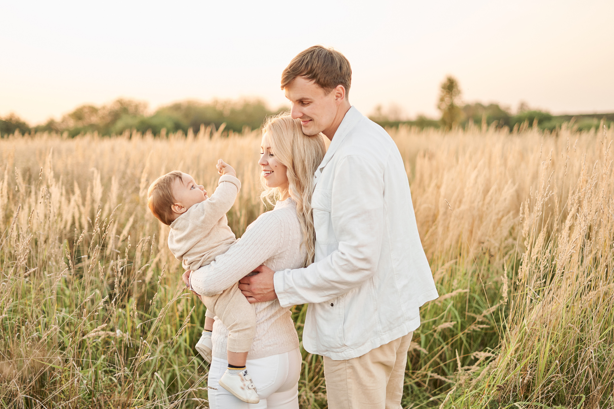 Бежевая осень Иры, Влада и Марка. Свадебный фотограф Даугавпилс, Рига/ Kāzu fotogrāfs Daugavpils, Rīga