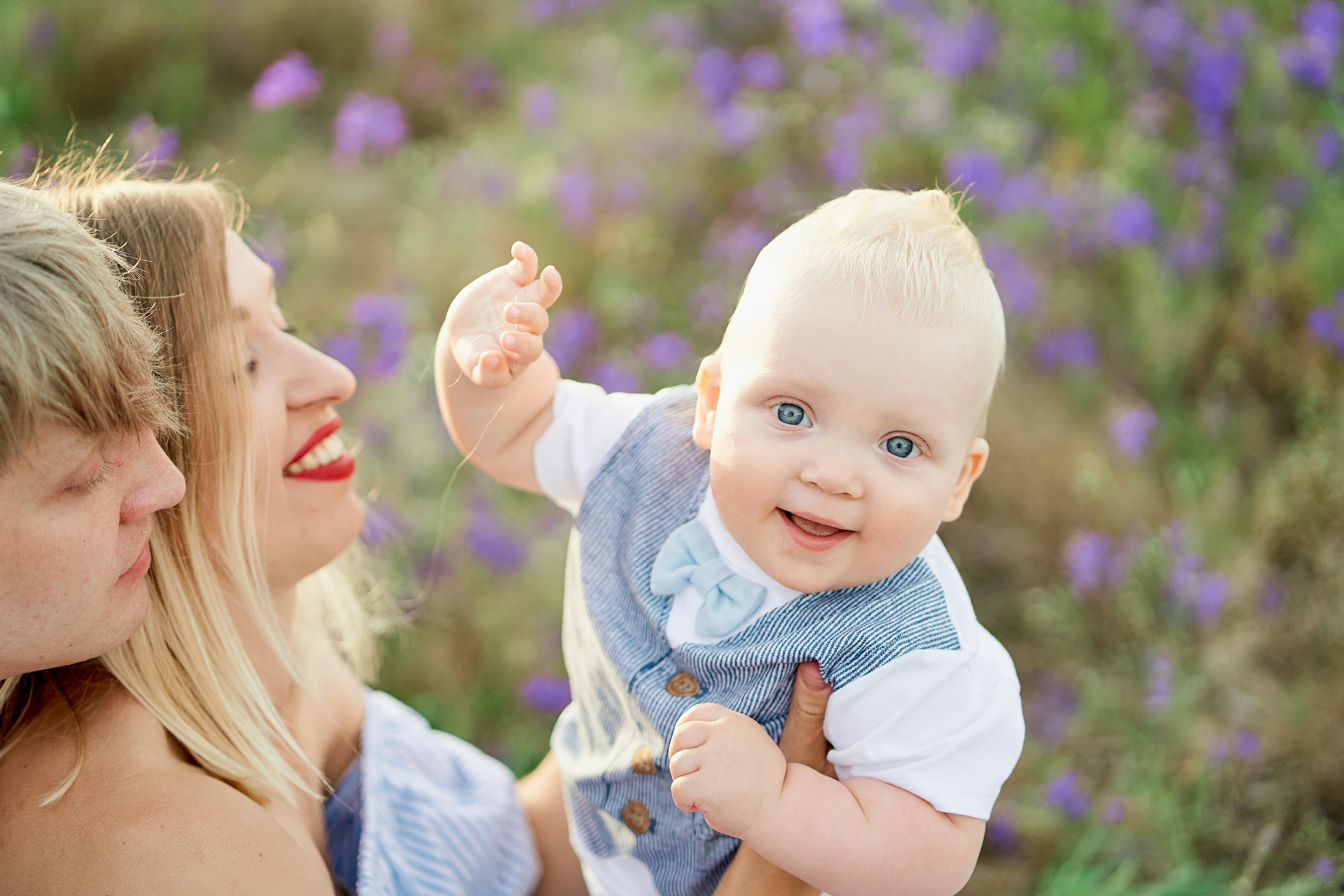 Летнее фиолетовое поле. Свадебный фотограф Даугавпилс, Рига/ Kāzu fotogrāfs Daugavpils, Rīga
