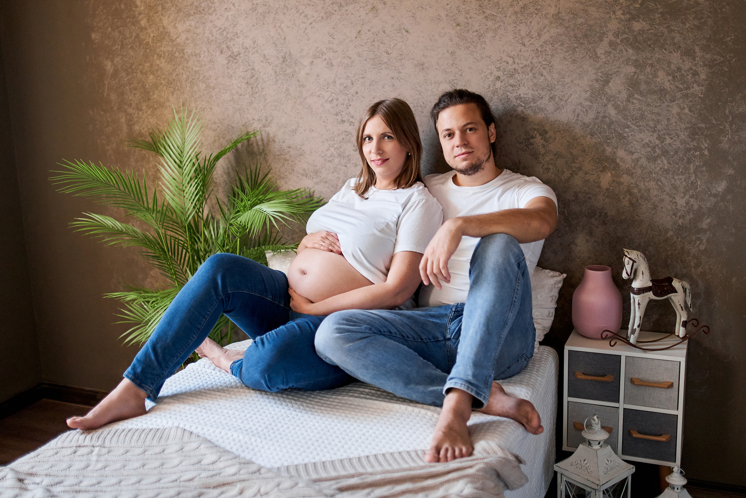 Студийная фотосессия беременности. Свадебный фотограф Даугавпилс, Рига/ Kāzu fotogrāfs Daugavpils, Rīga