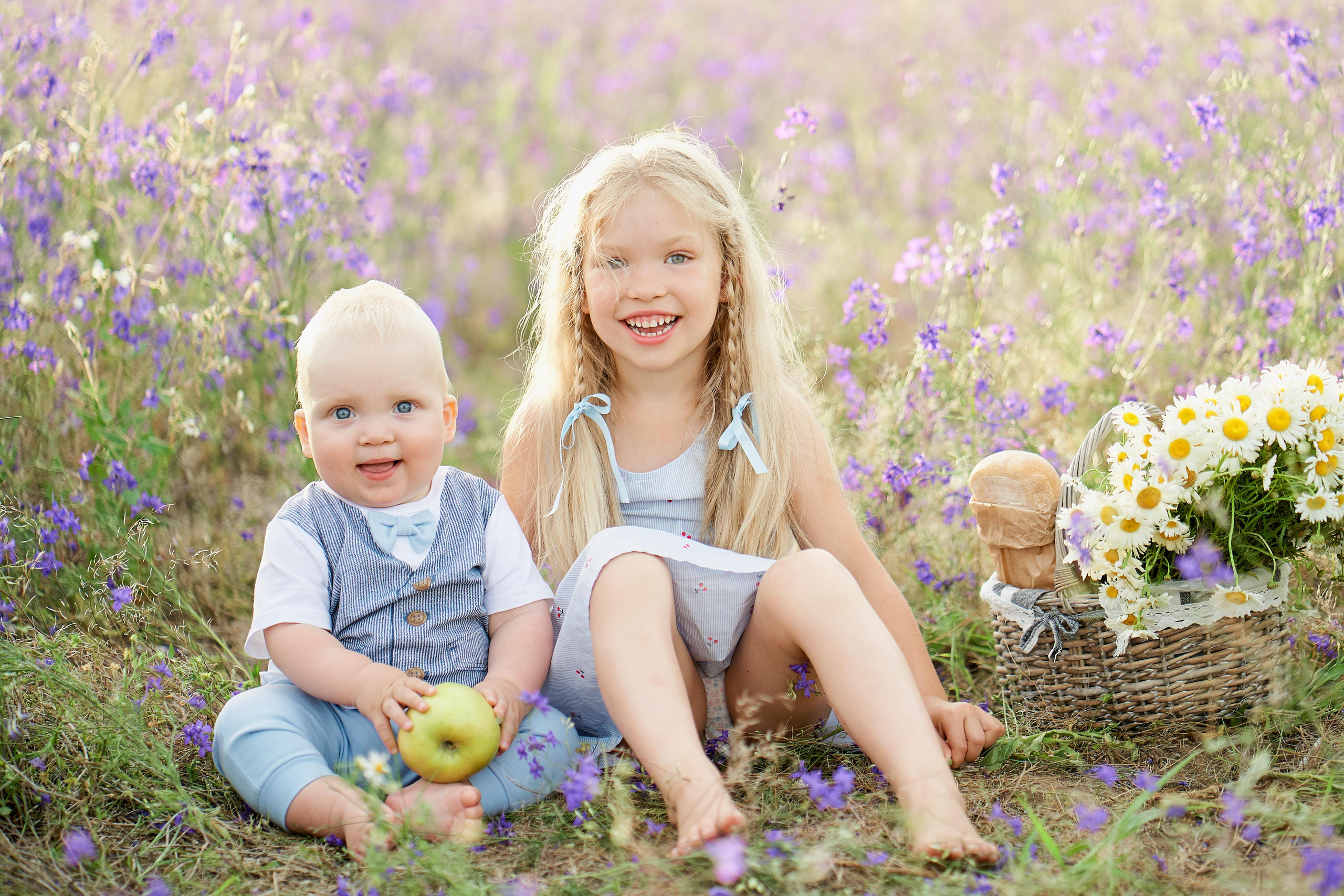 Летнее фиолетовое поле. Свадебный фотограф Даугавпилс, Рига/ Kāzu fotogrāfs Daugavpils, Rīga