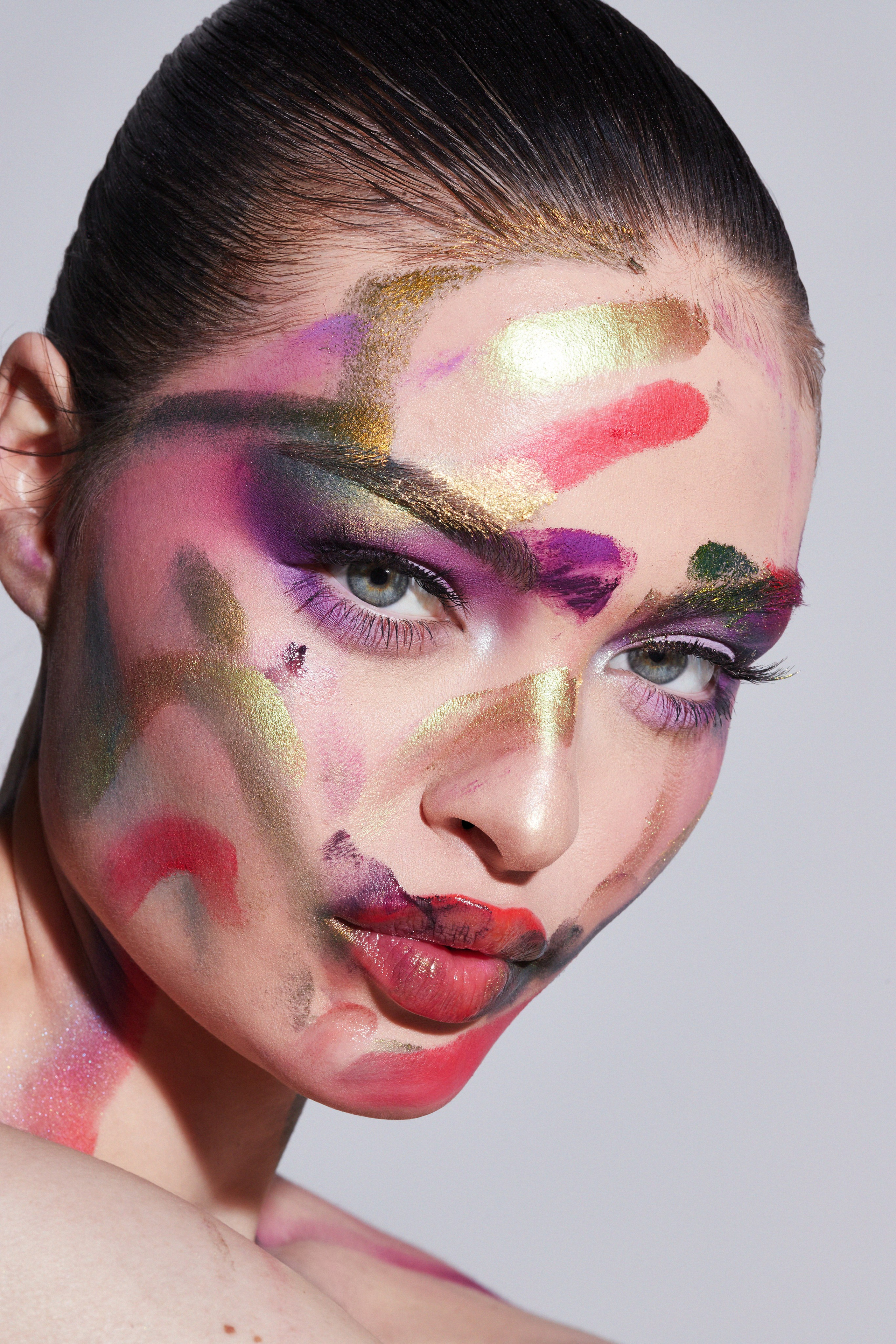 BEAUTY. Beauty, Fashion and Editorial Retoucher