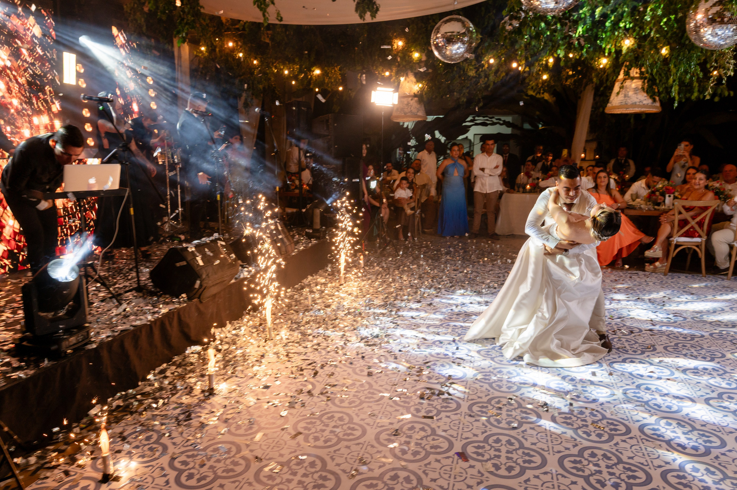 La Boda de Paola y Sebastián. Www.dresalgadophoto.com