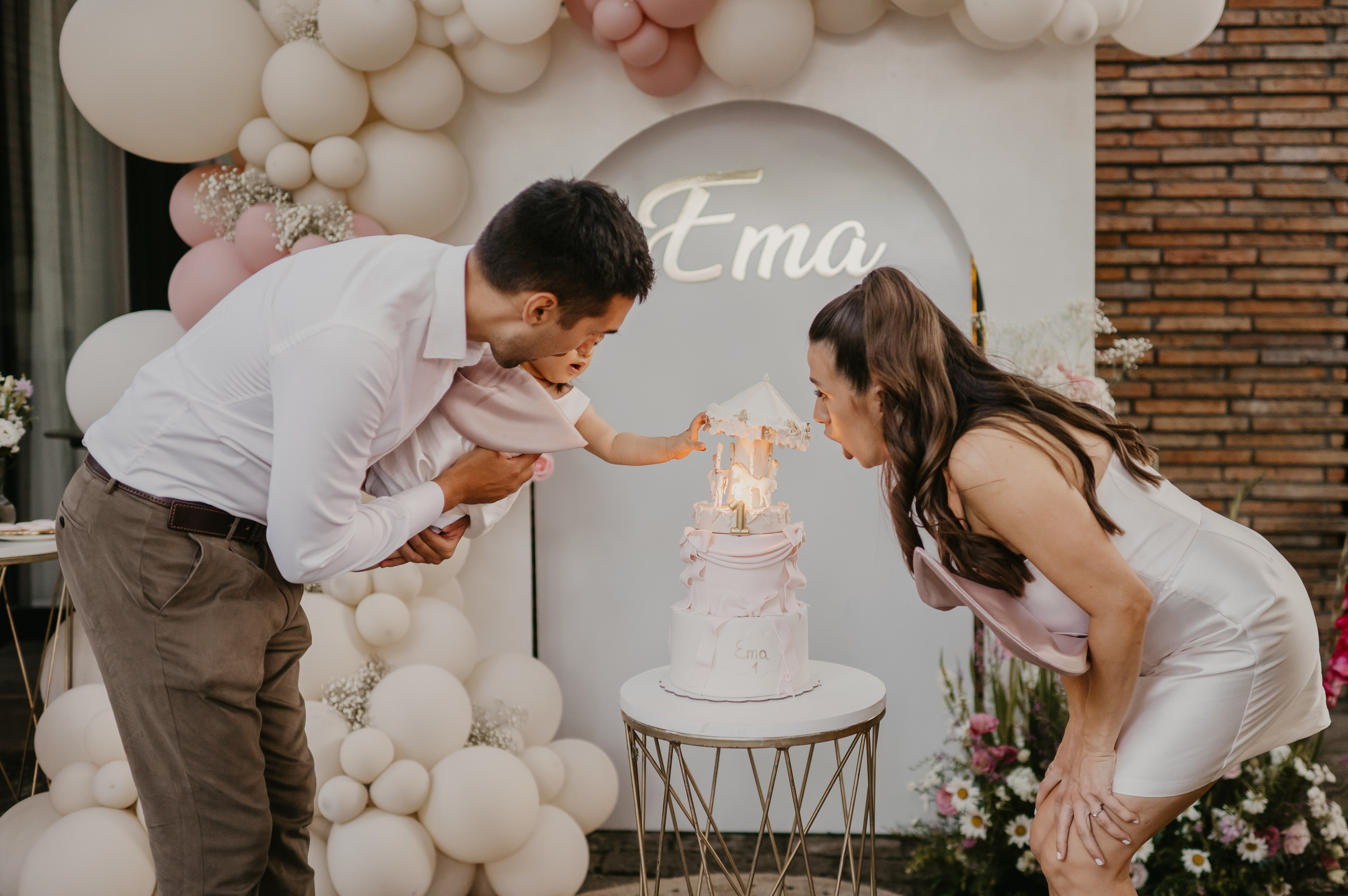 Emin prvi. Ana Sladojevic