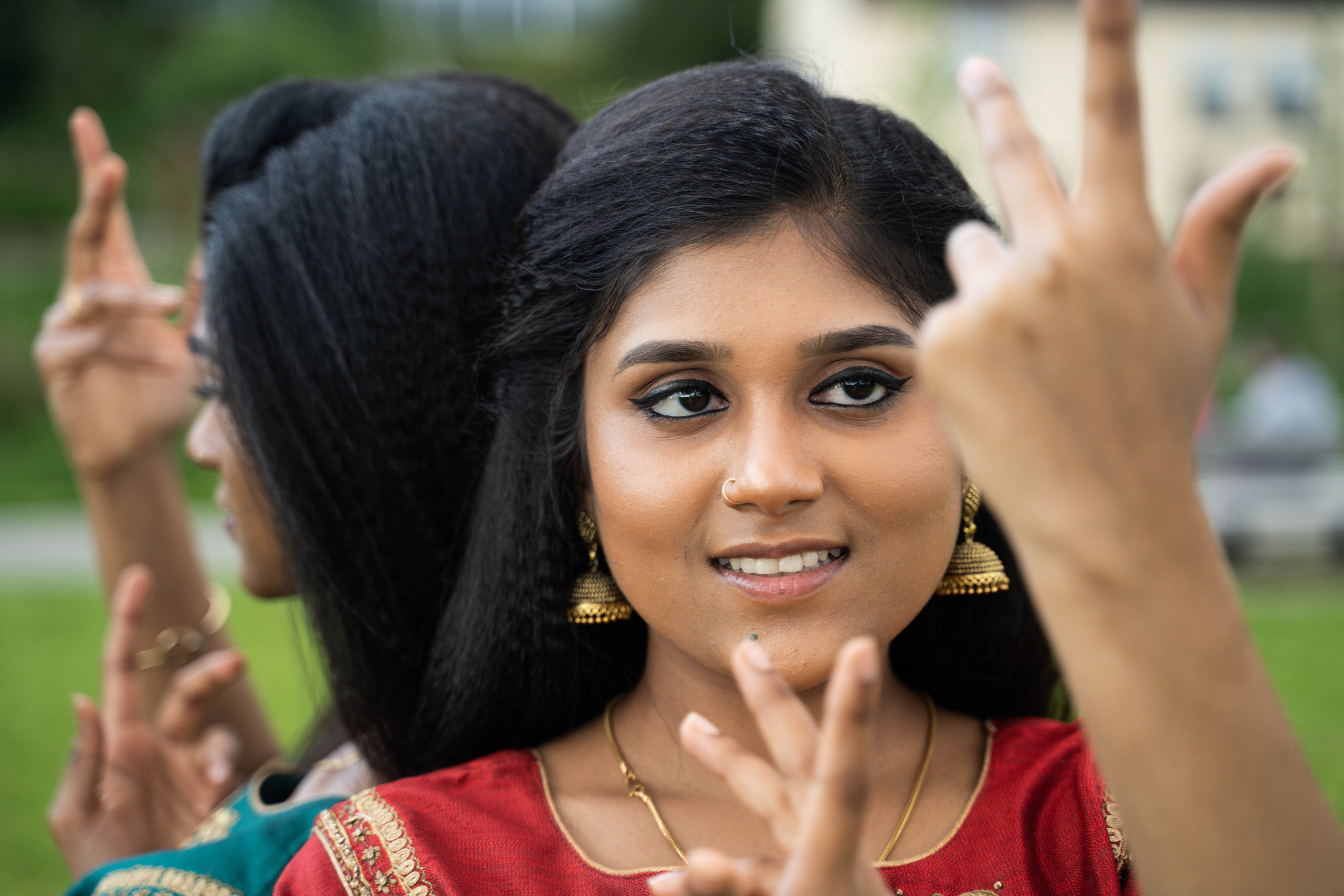 Shaliny and Maristela, Sri Lanka Dance. Nina Janeckova Fotografin und Videografin am Bodensee