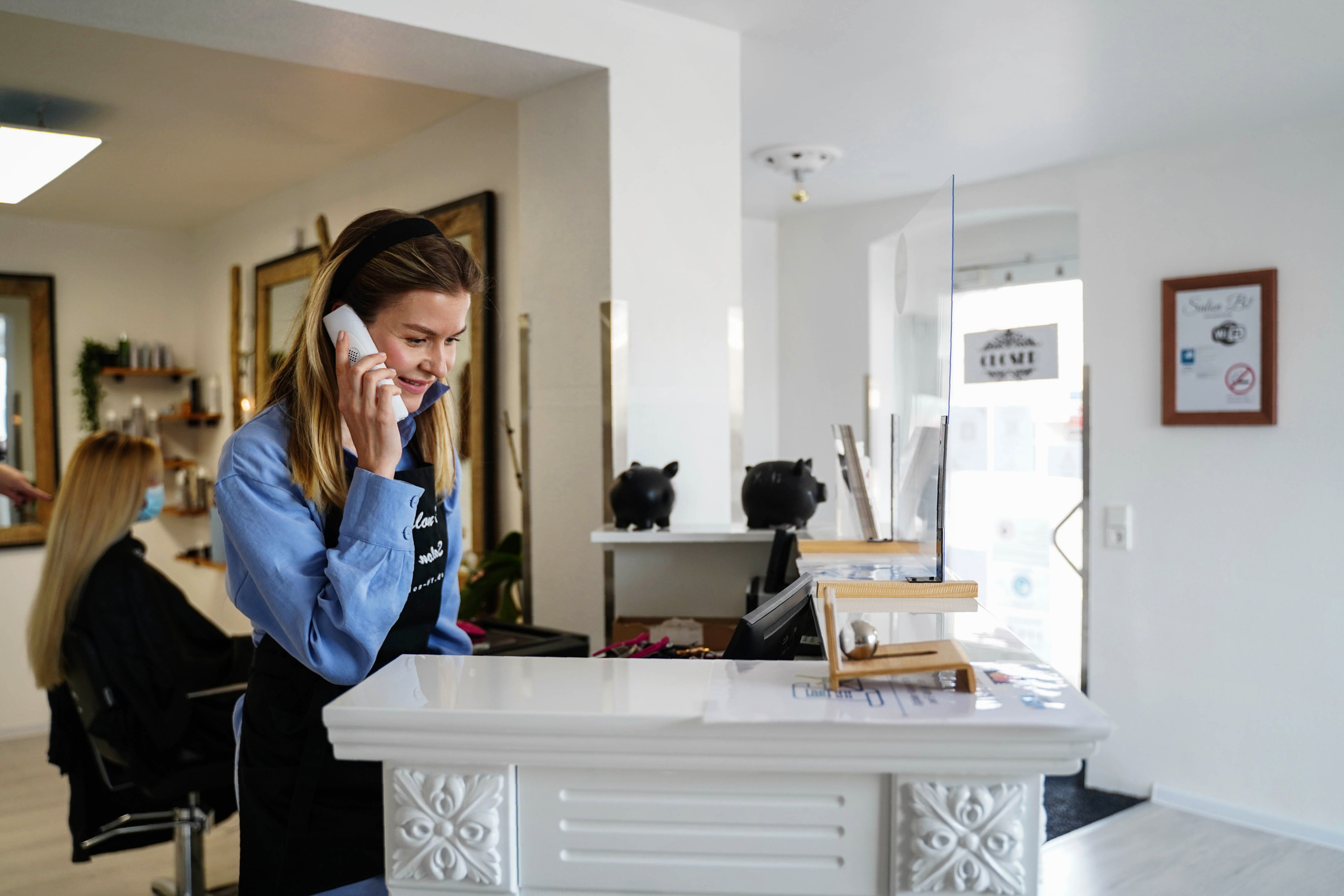 Fotoshooting Salon B1 in Ravensburg. Nina Janeckova Fotografin und Videografin am Bodensee