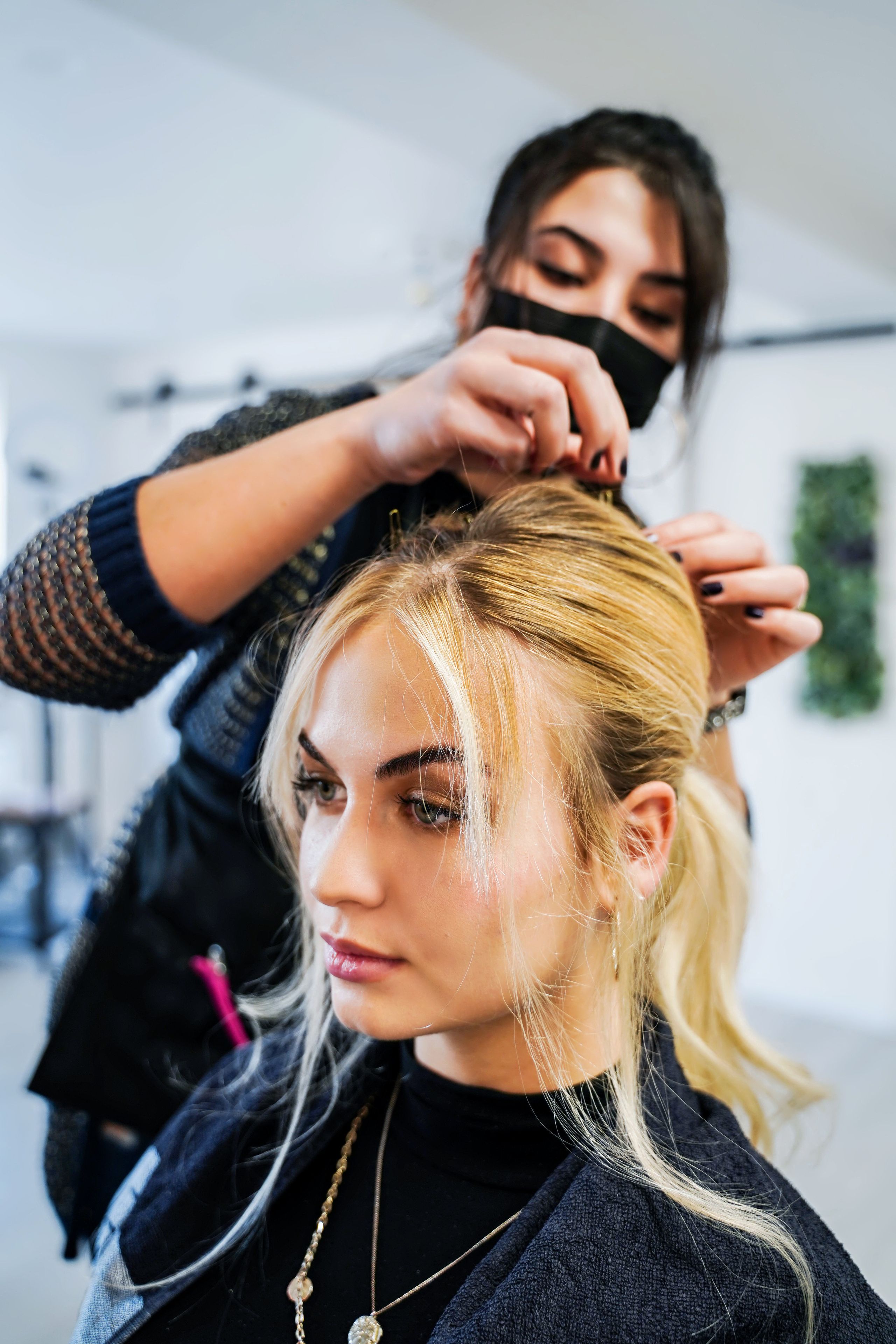 Fotoshooting Salon B1 in Ravensburg. Nina Janeckova Fotografin und Videografin am Bodensee