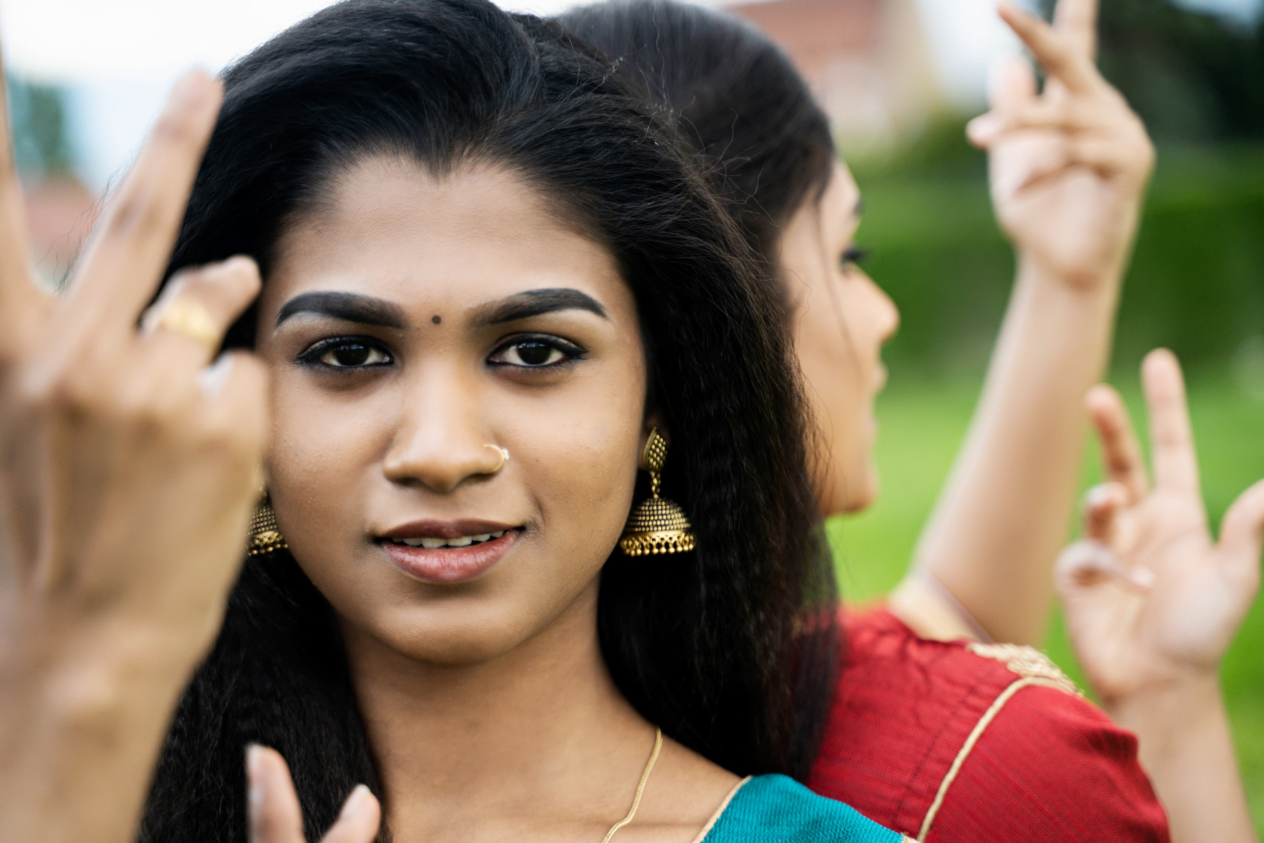 Shaliny and Maristela, Sri Lanka Dance. Nina Janeckova Fotografin und Videografin am Bodensee
