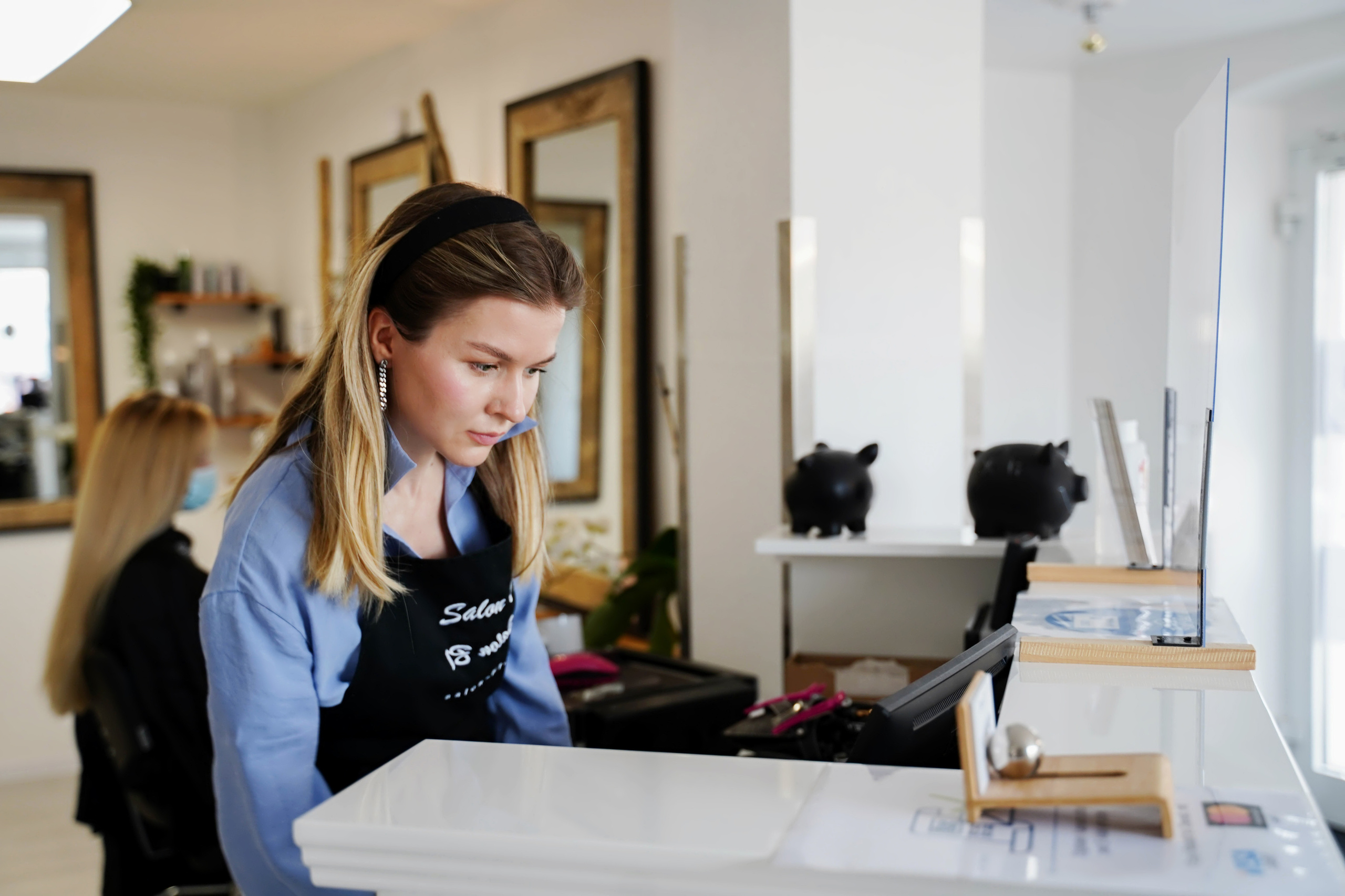 Fotoshooting Salon B1 in Ravensburg. Nina Janeckova Fotografin und Videografin am Bodensee