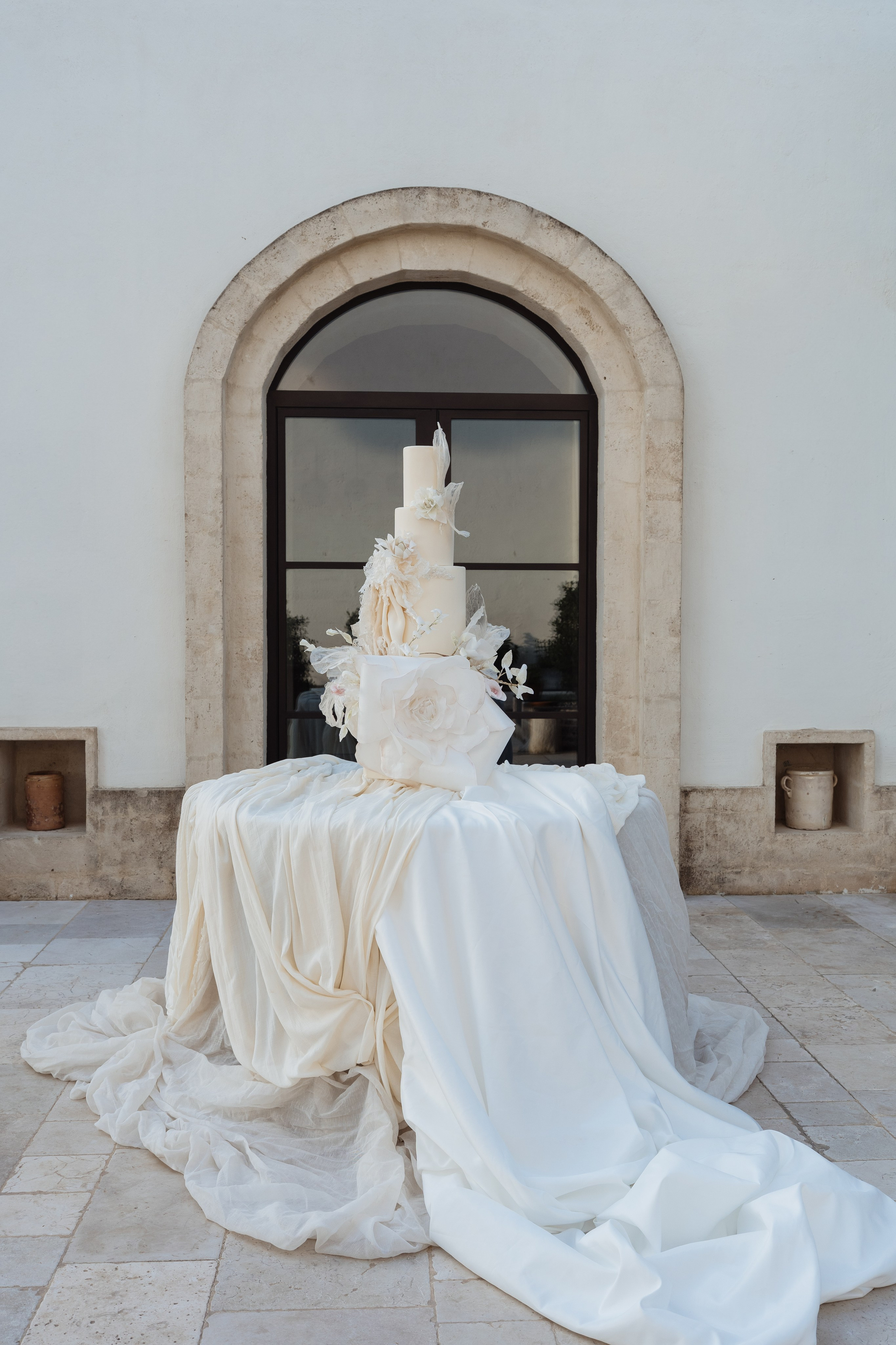 Serena & David - Villa Mastropa. Wedding Photographer Ece Yener