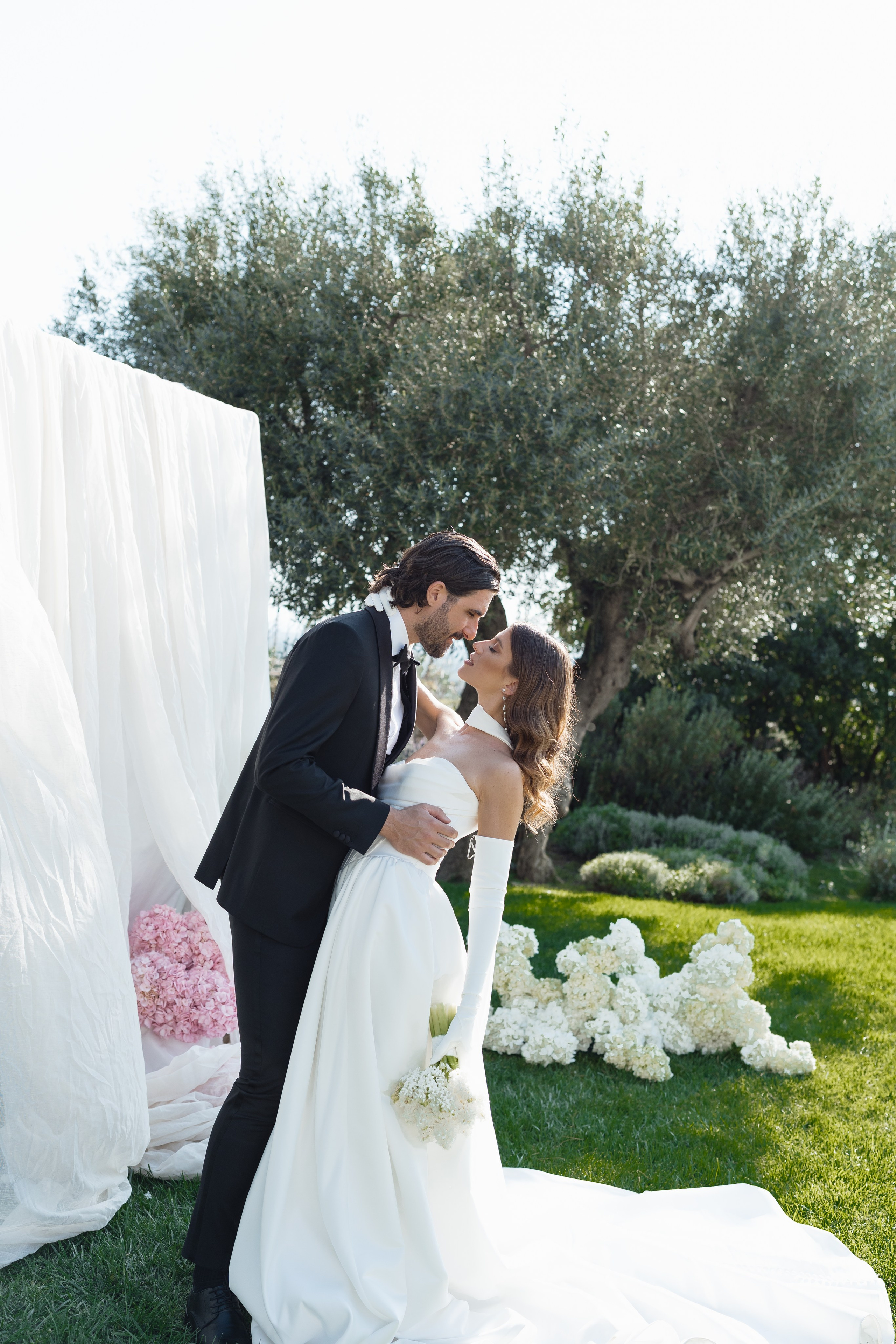 Serena & David - Villa Mastropa. Wedding Photographer Ece Yener