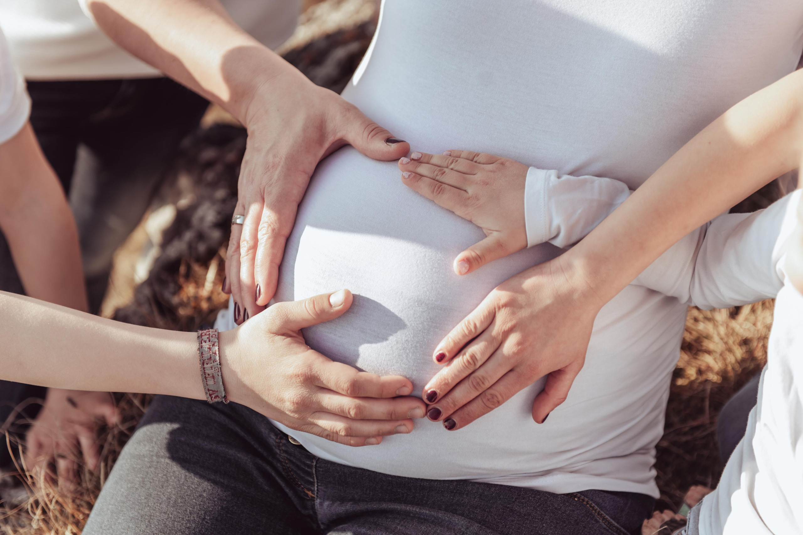 Mein Portfolio: Schwangerschaft. Lily Walter | Hochzeitsfotografin Regensburg | München
