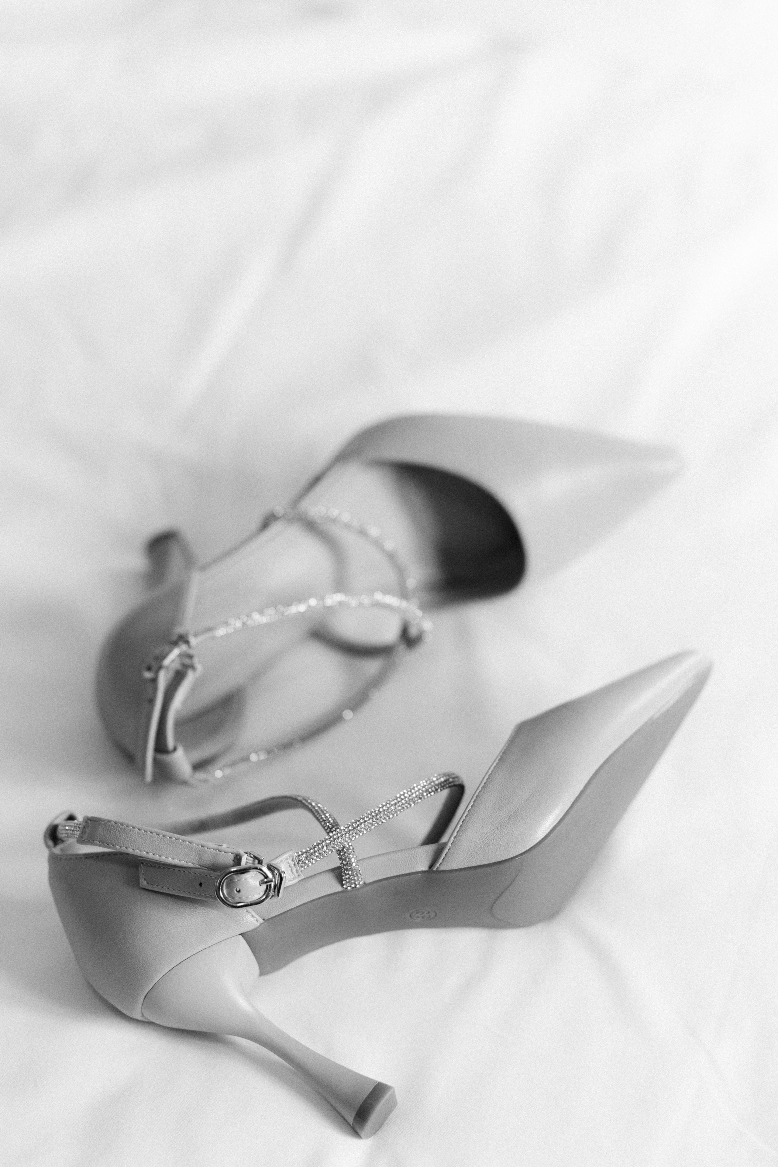 Autumn Wedding in the Vineyards of Piedmont, Italy — Kristina and Daniele. Liza Bizzaro — Italy Wedding, Love Story & Portrait Photographer in Milan, Turin, Piedmont and Across Italy