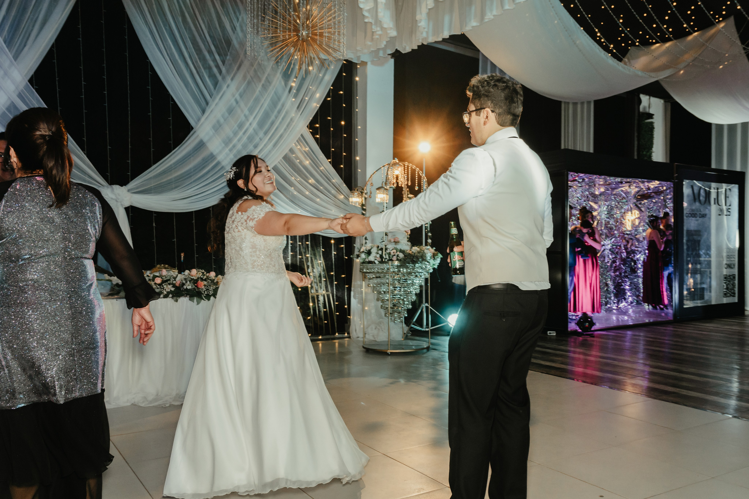 VANIA + LUIS BODA CIVIL. Studio KVTA | Fotografía y Video de Bodas en Arequipa