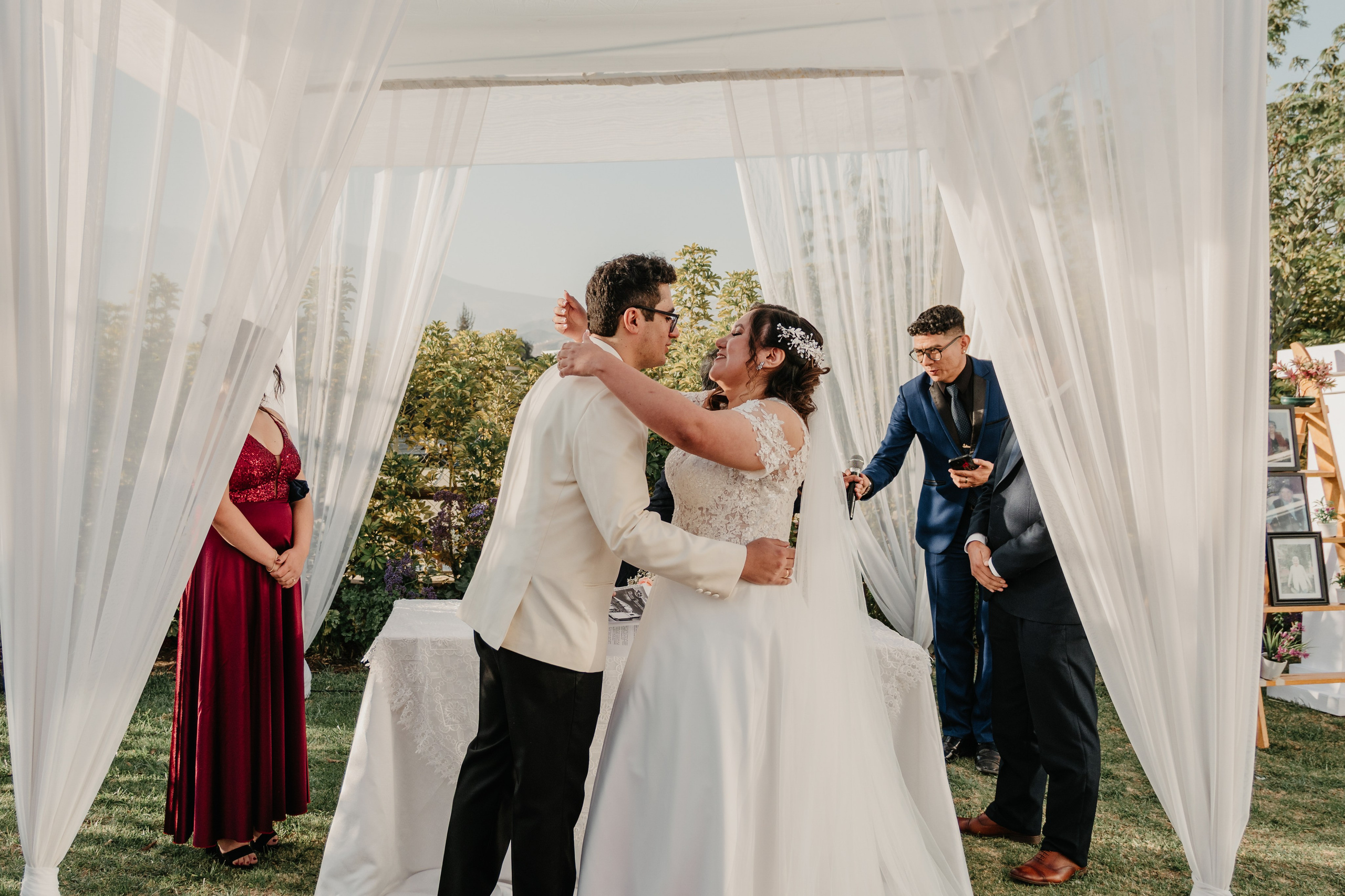 VANIA + LUIS BODA CIVIL. Studio KVTA | Fotografía y Video de Bodas en Arequipa