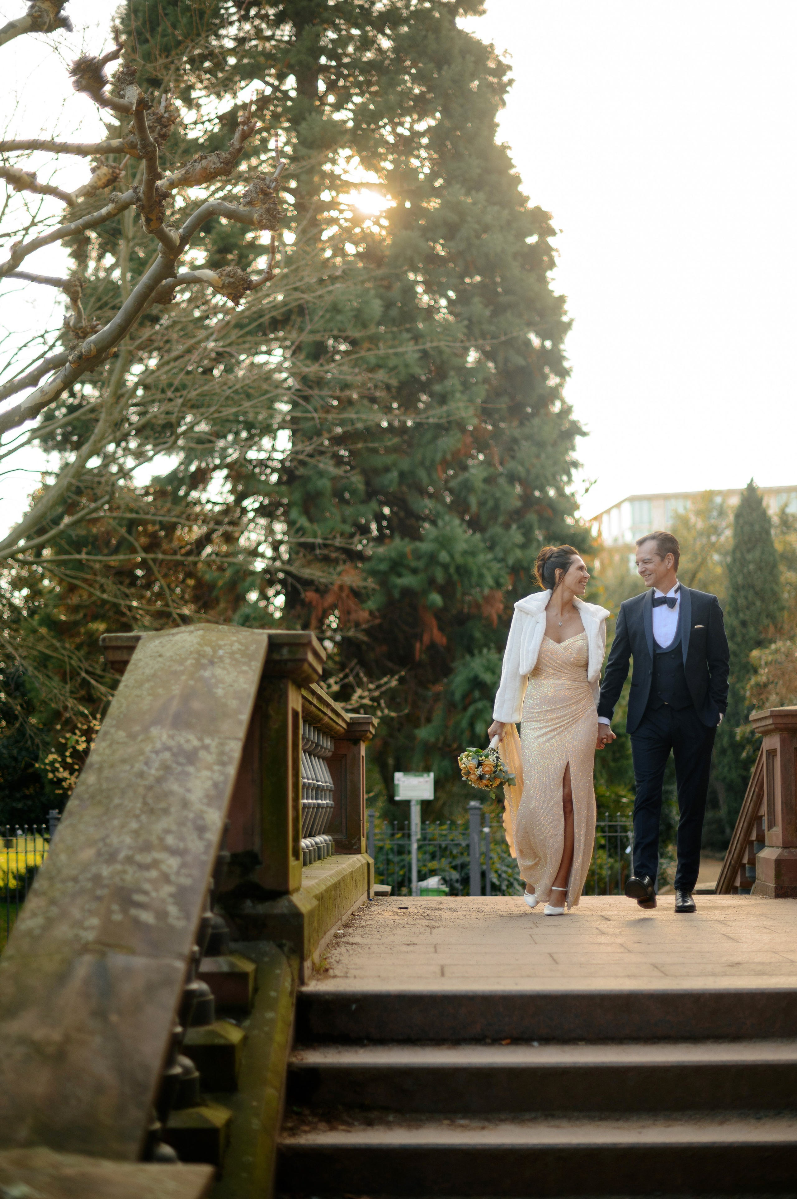 Standesamtliche Hochzeit in Frankfurt - Getting Ready, First Look & Römer