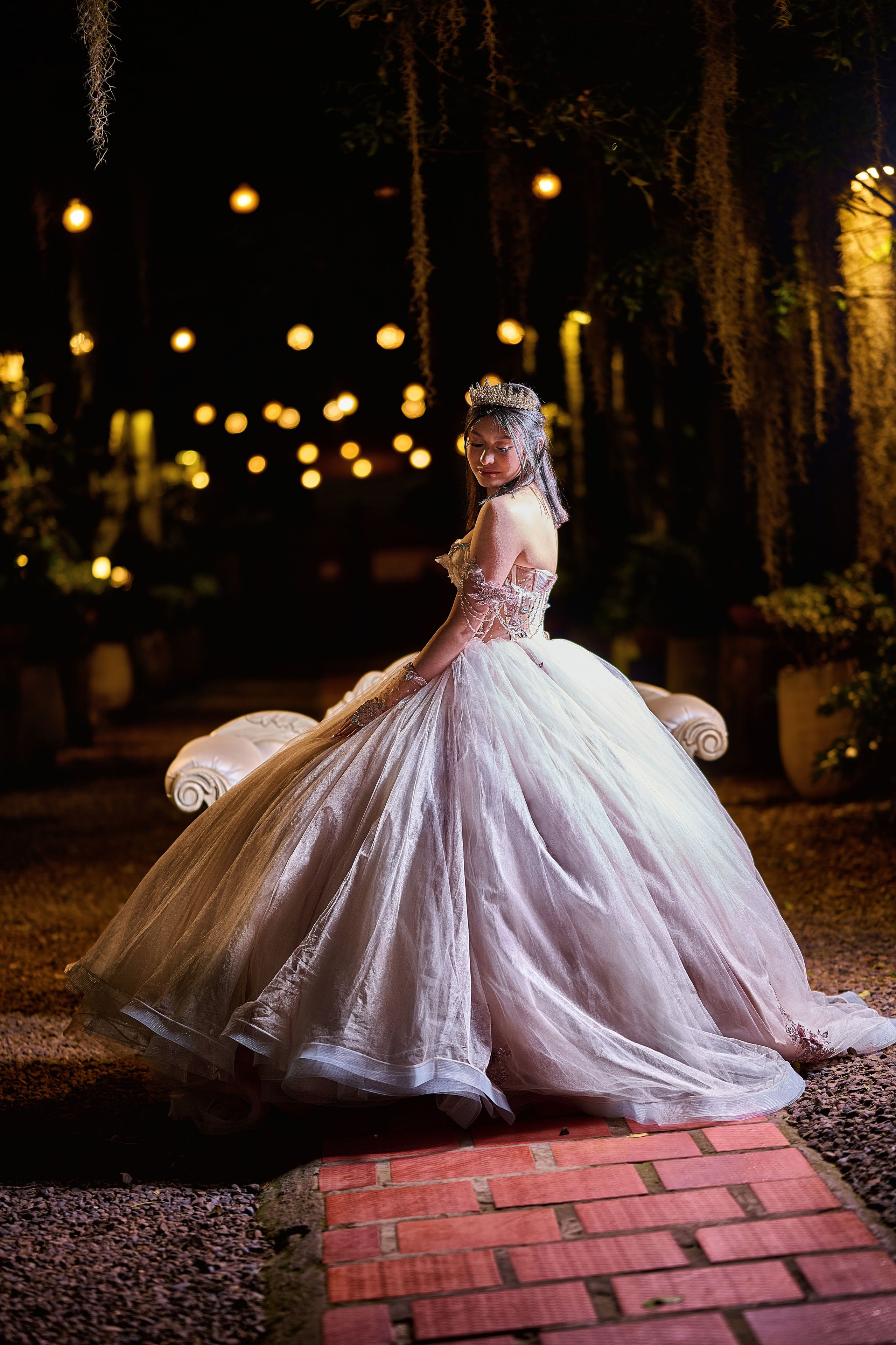 Mis 15 | Sesiones de Fotografía Modernas. Wedding Photography & Videography by ZZ Hendrick | Capturing Your Love Story in Colombia & USA