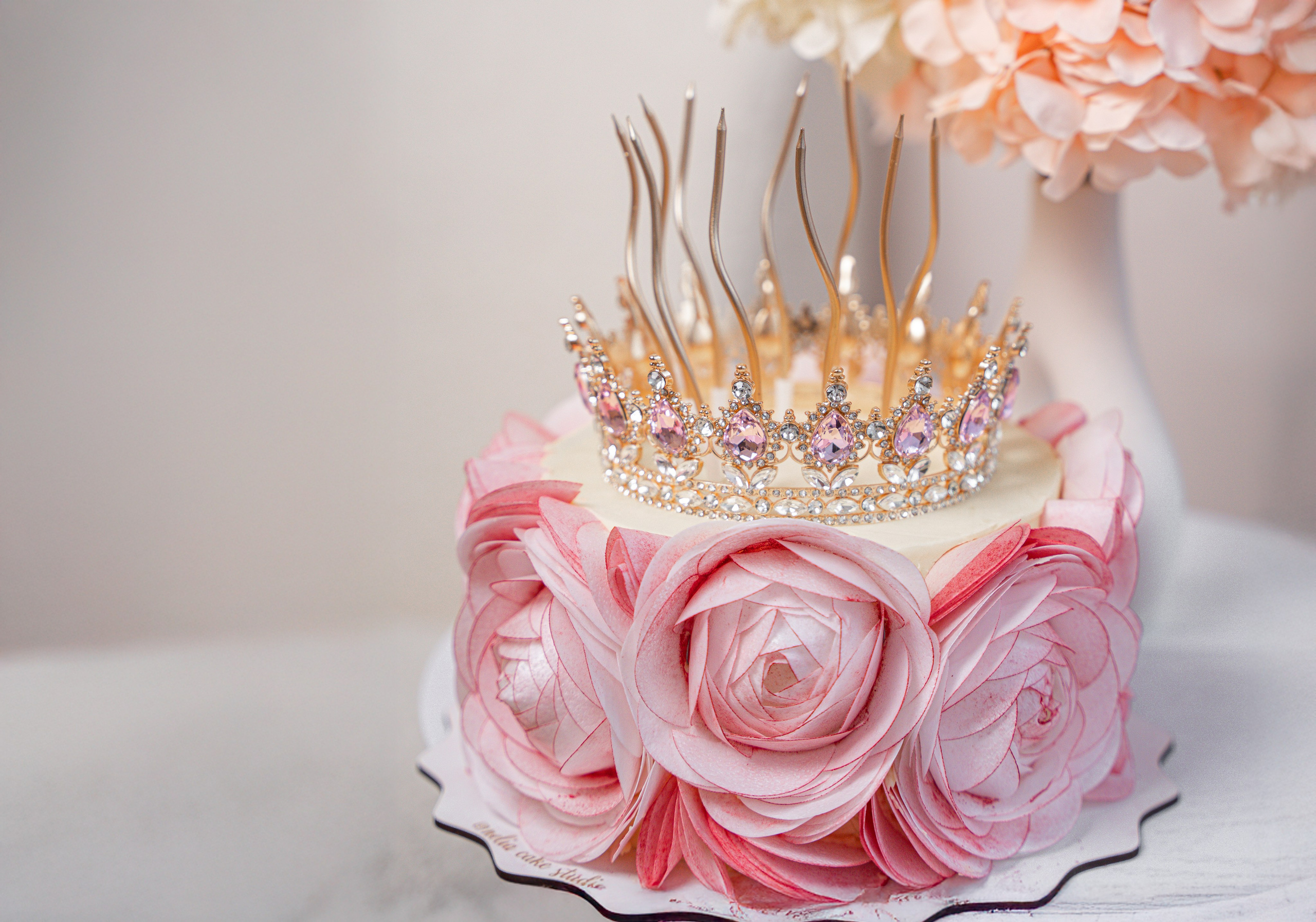 Nelia-studio. Tonya Kyrylenko photographer in London