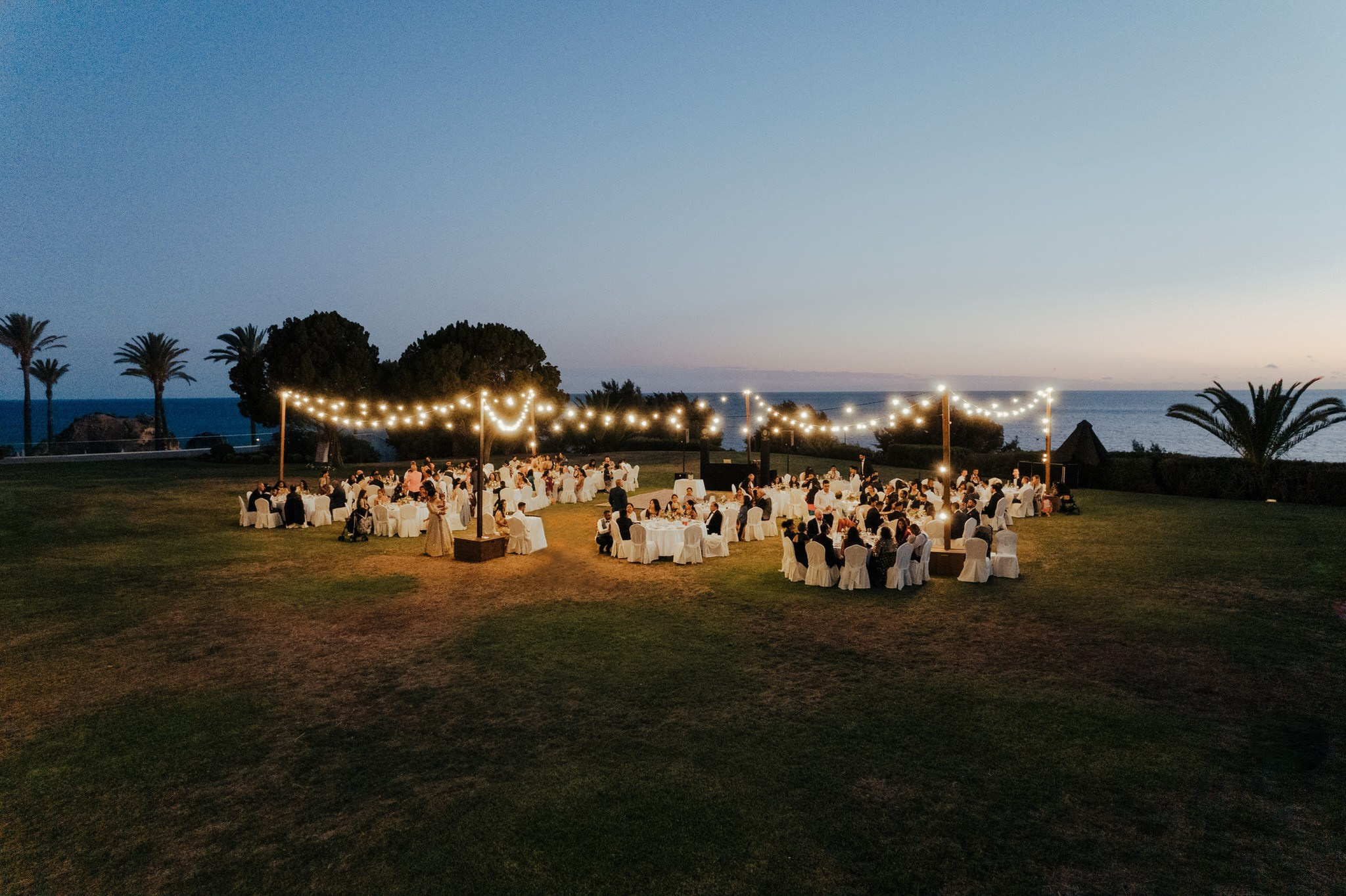 Wedding Photographer Love Frames Photography