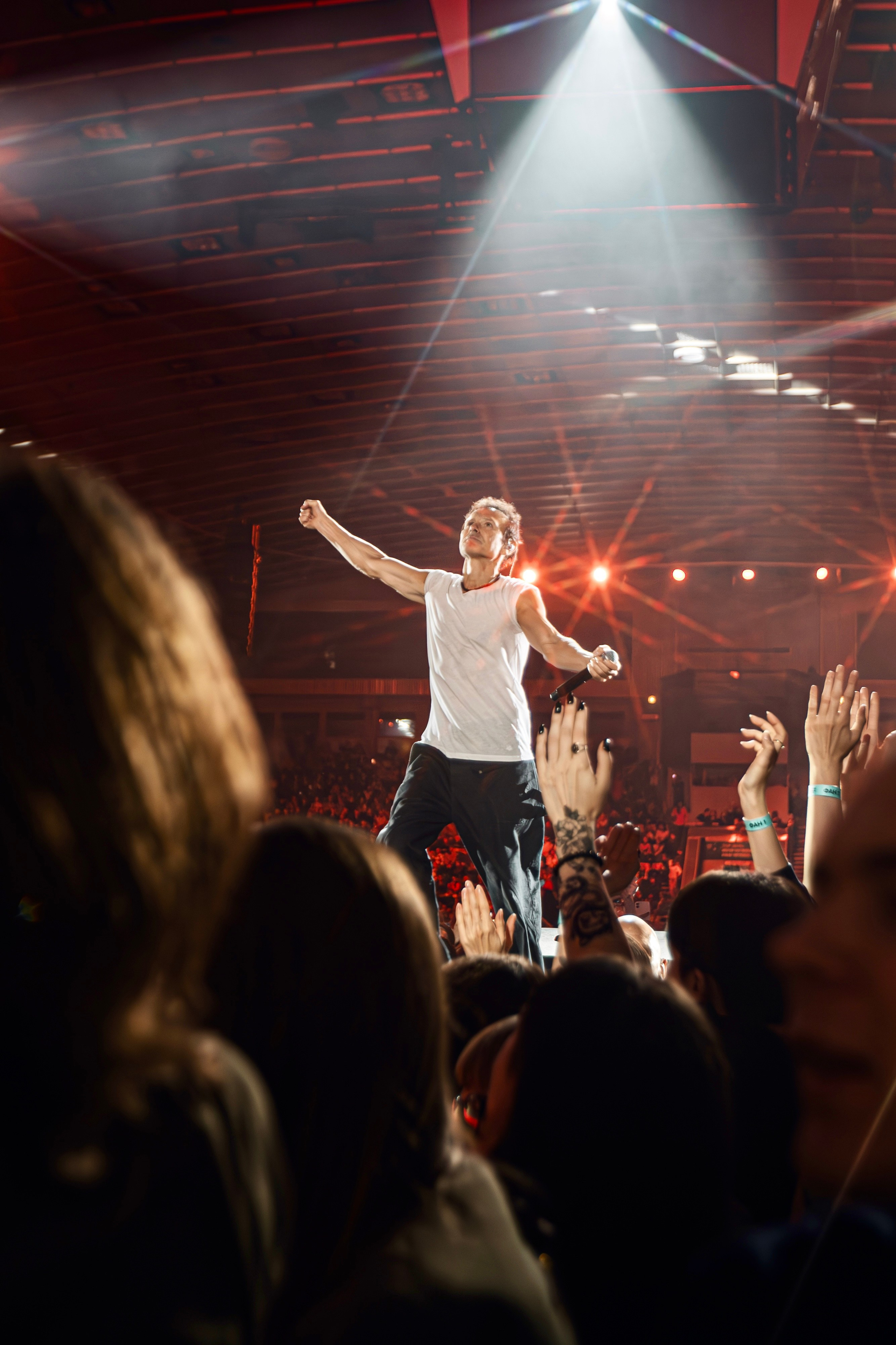 Океан Ельзи. Репортажний фотограф/анімаліст КИЇВ