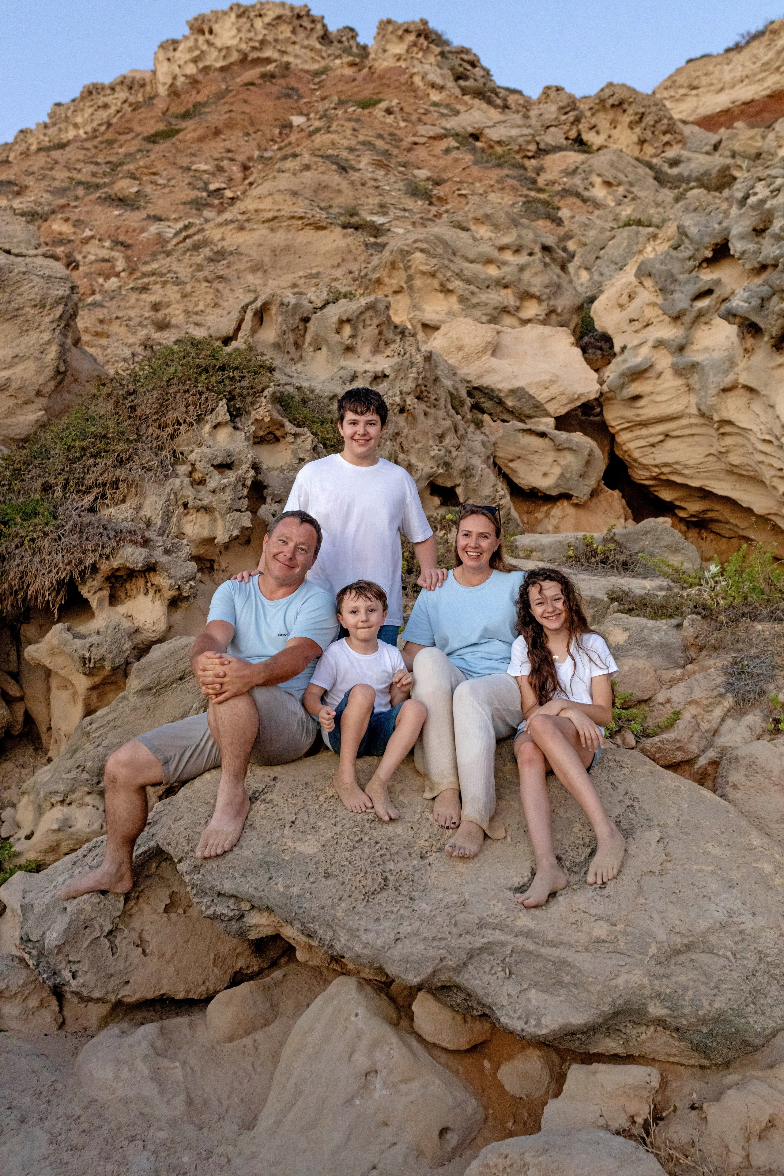 Каталог 16 Семейная. קטרינה שוסטרמן — צלמת ניובורן ומשפחות בישראל